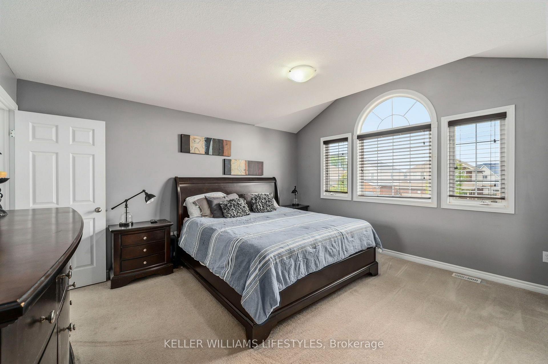 Photo 17 of 1179 Silverfox Drive, London, North S — HOMEH