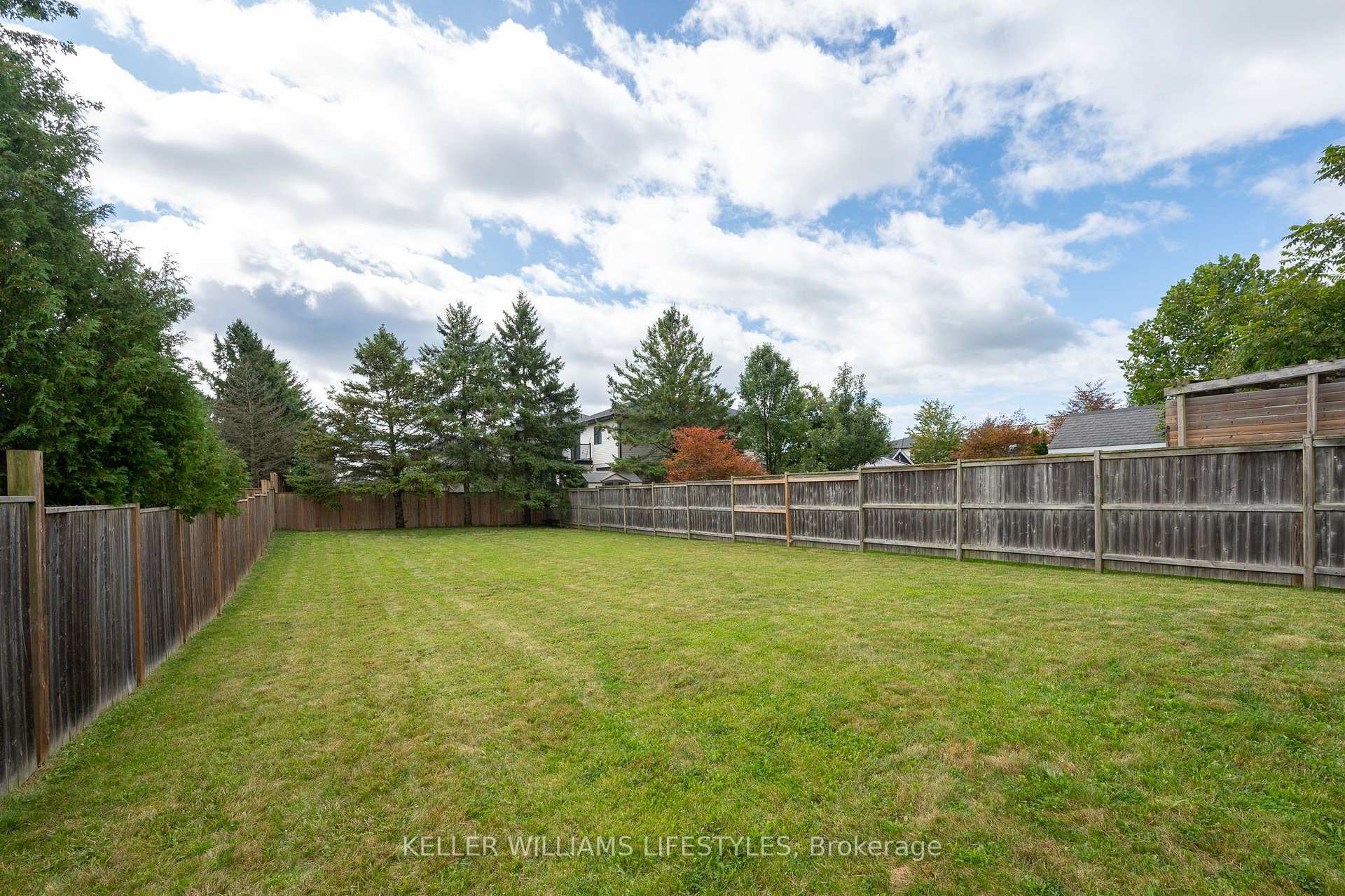 Photo 27 of 1179 Silverfox Drive, London, North S — HOMEH