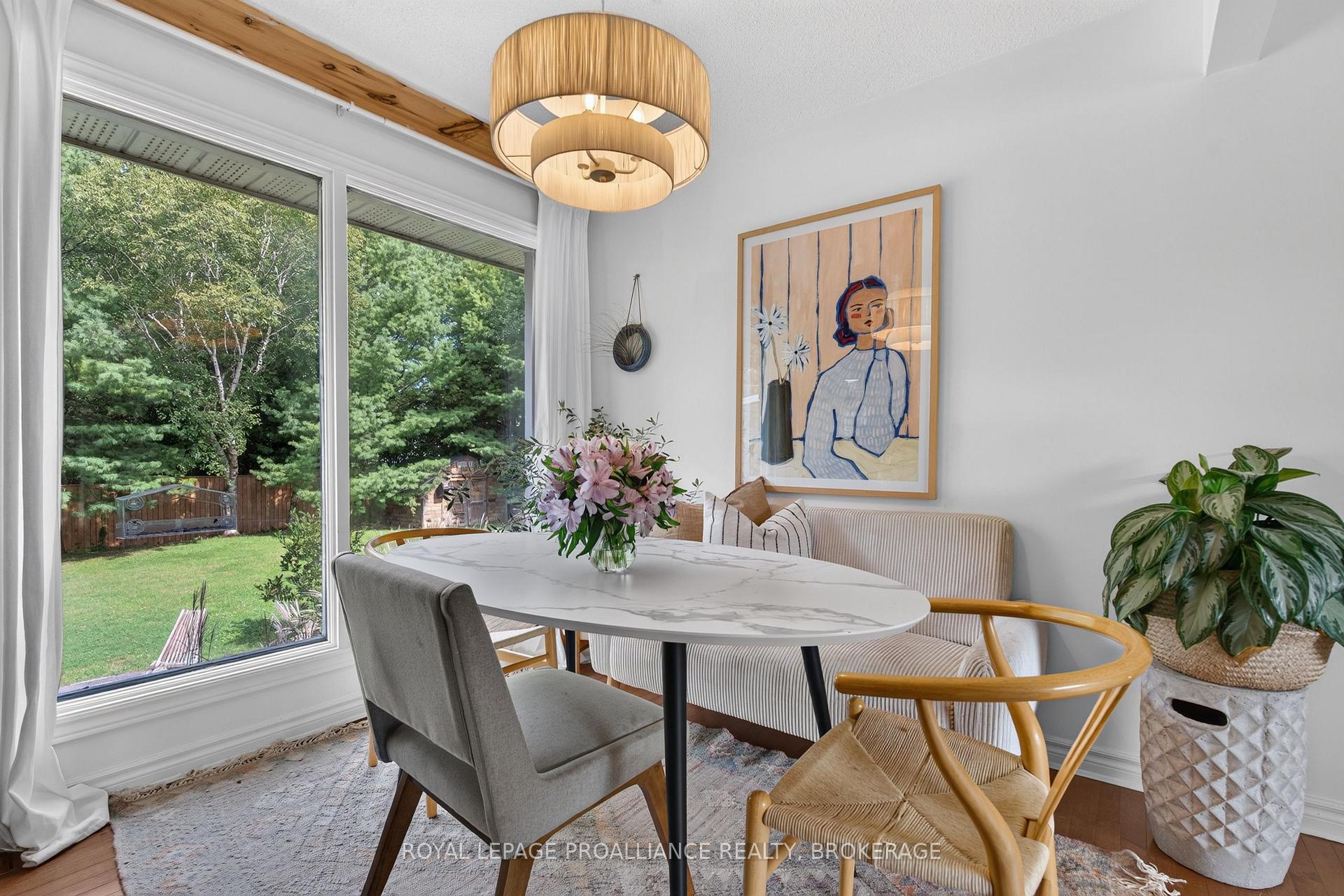 Photo 9 of 254 Gore Road, Kingston, Kingston East (Incl Barret Crt) — HOMEH