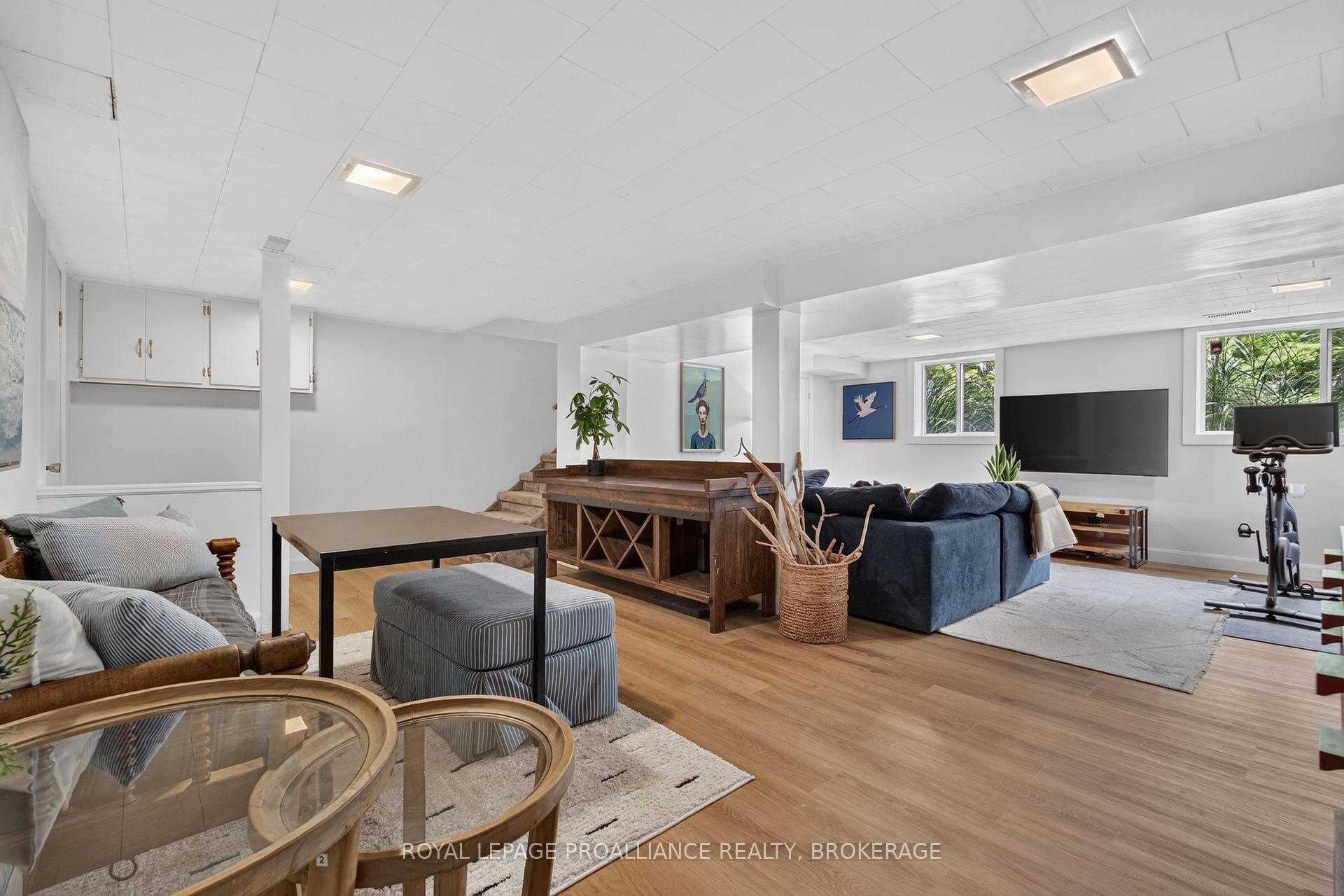 Photo 27 of 254 Gore Road, Kingston, Kingston East (Incl Barret Crt) — HOMEH
