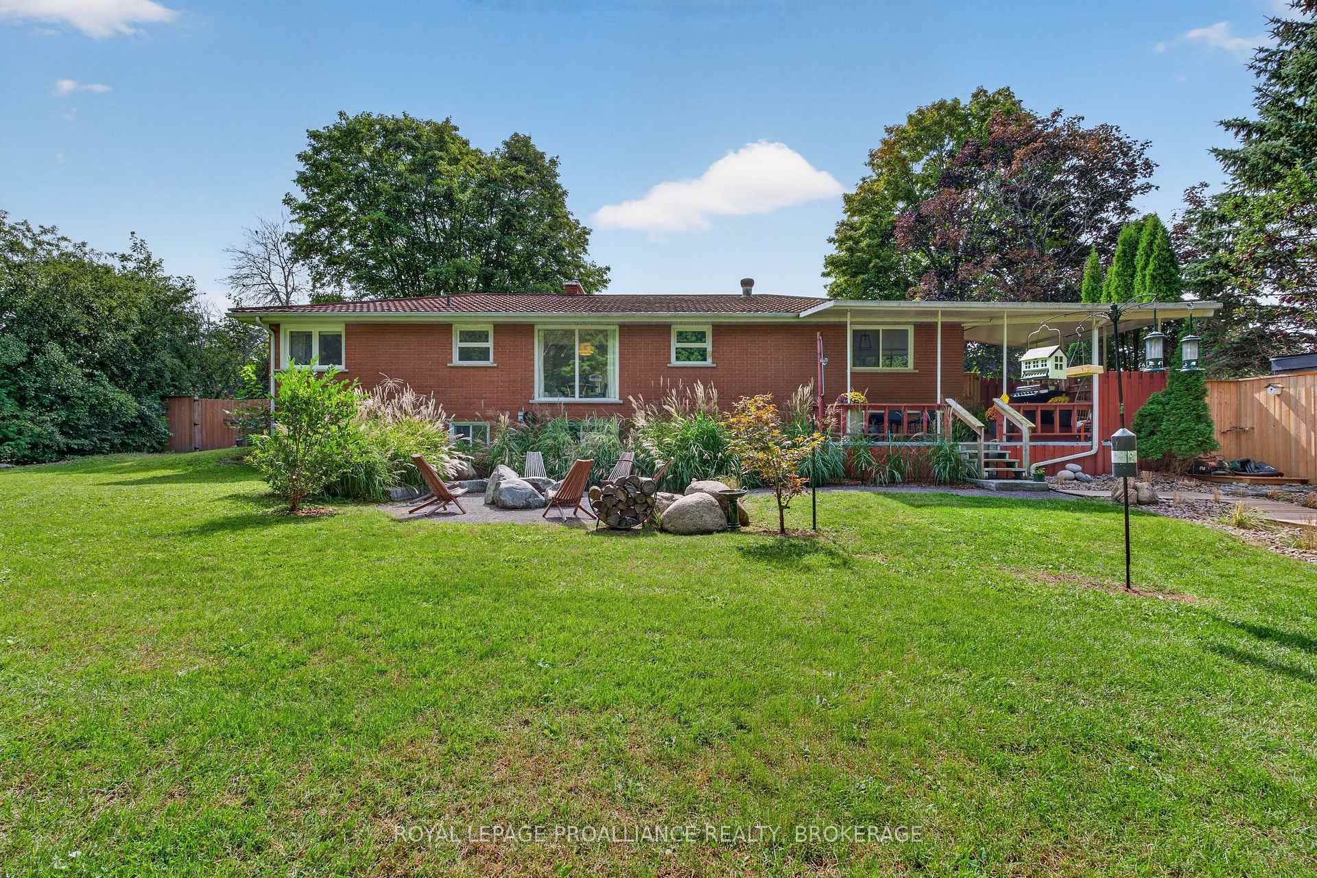 Photo 46 of 254 Gore Road, Kingston, Kingston East (Incl Barret Crt) — HOMEH
