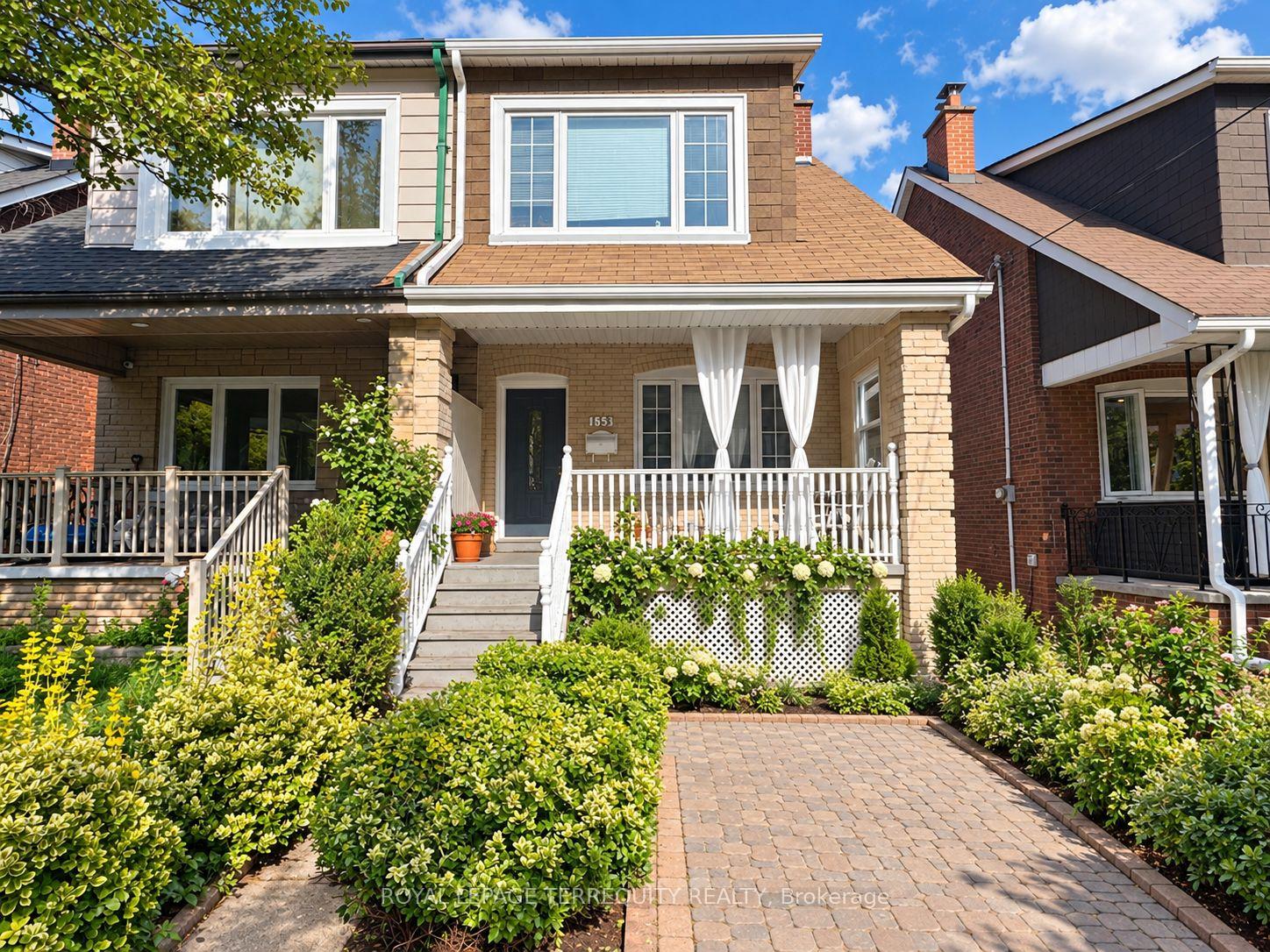 Front of Unit Lower, 153 Monarch Park Avenue