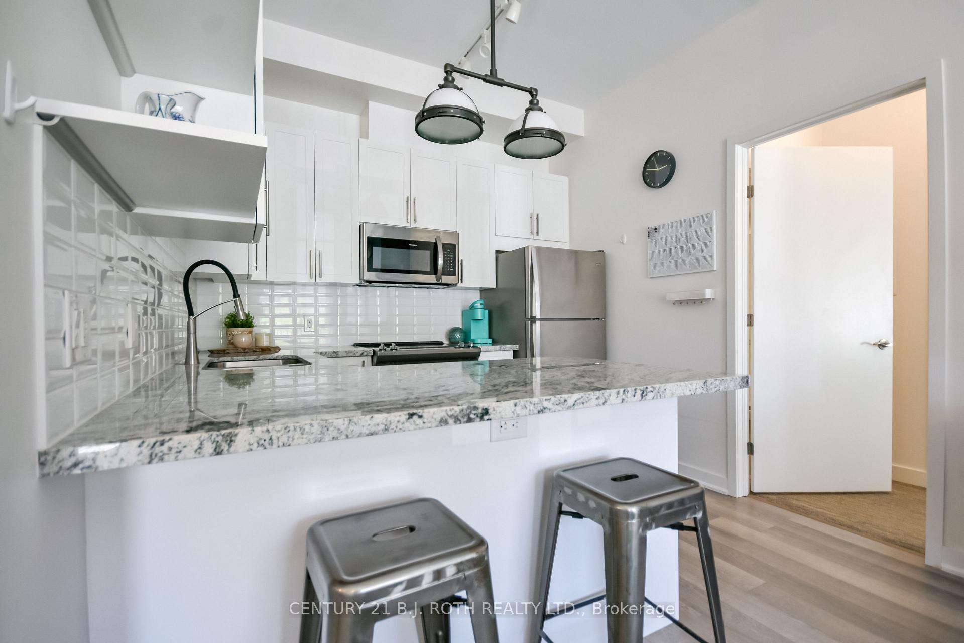 Photo 14 of Unit 107, 40 Horseshoe Boulevard, Oro-Medonte, Horseshoe Valley — HOMEH