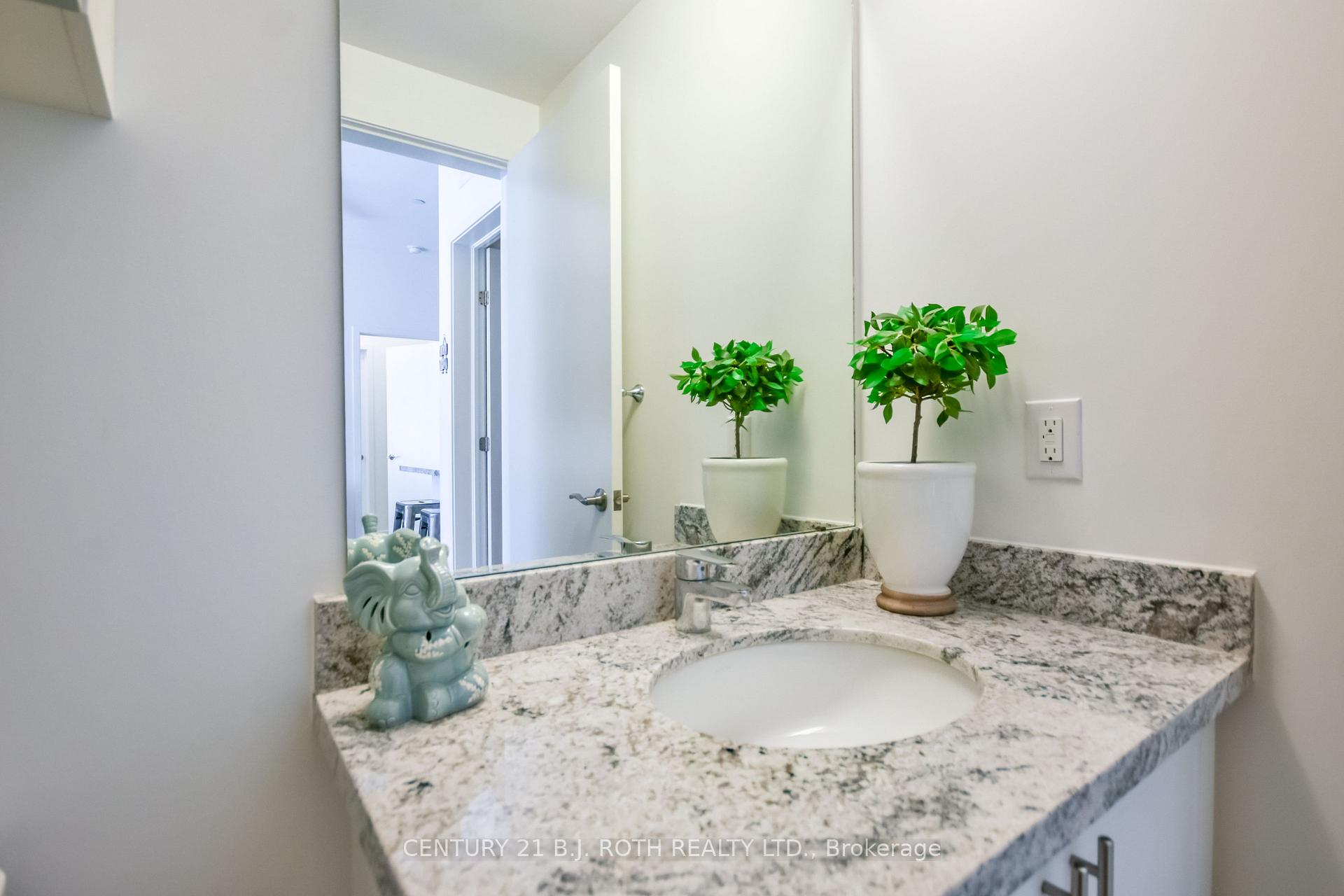 Photo 23 of Unit 107, 40 Horseshoe Boulevard, Oro-Medonte, Horseshoe Valley — HOMEH