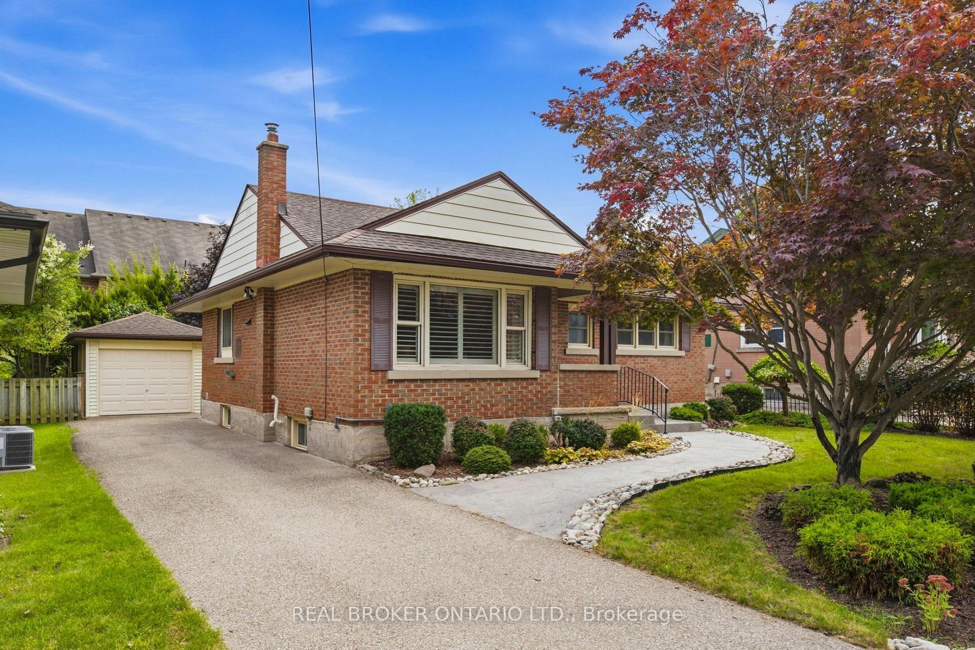 Photo 3 of 235 Blucher Street, Kitchener, Fairfield — HOMEH