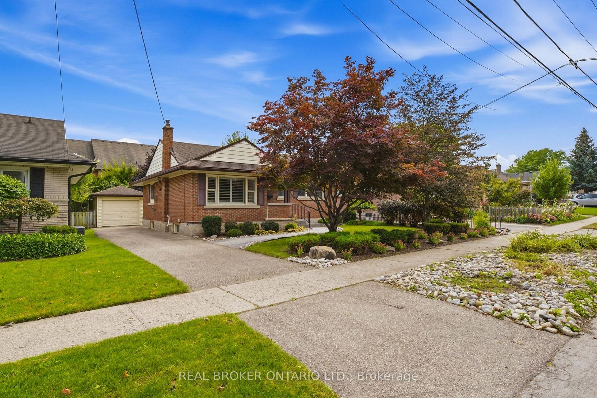Photo 4 of 235 Blucher Street, Kitchener, Fairfield — HOMEH