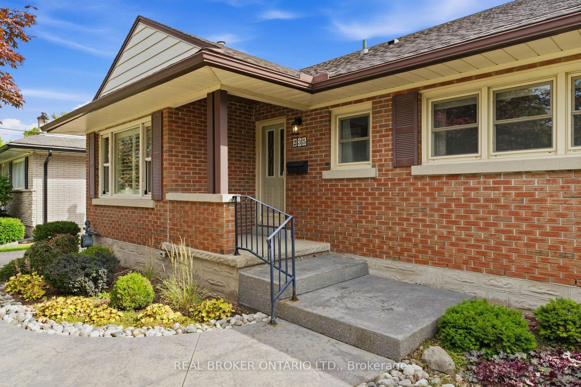 Photo 6 of 235 Blucher Street, Kitchener, Fairfield — HOMEH