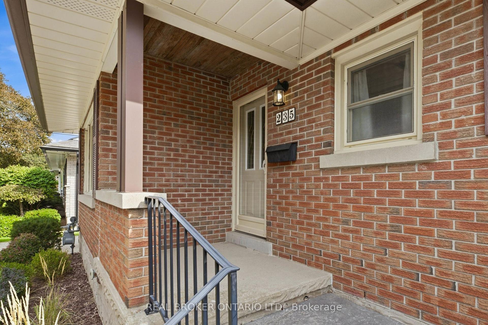 Photo 8 of 235 Blucher Street, Kitchener, Fairfield — HOMEH
