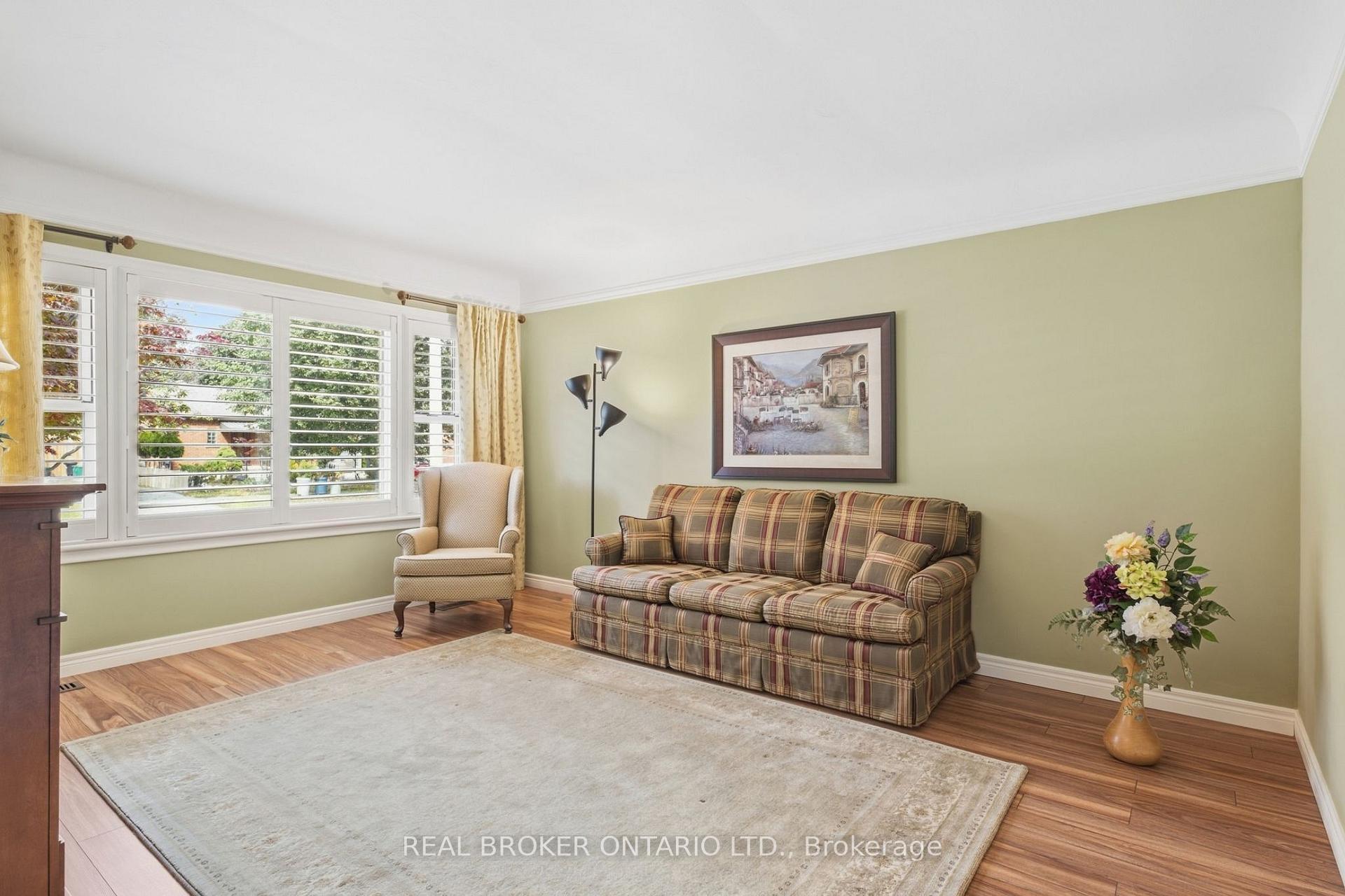Photo 11 of 235 Blucher Street, Kitchener, Fairfield — HOMEH