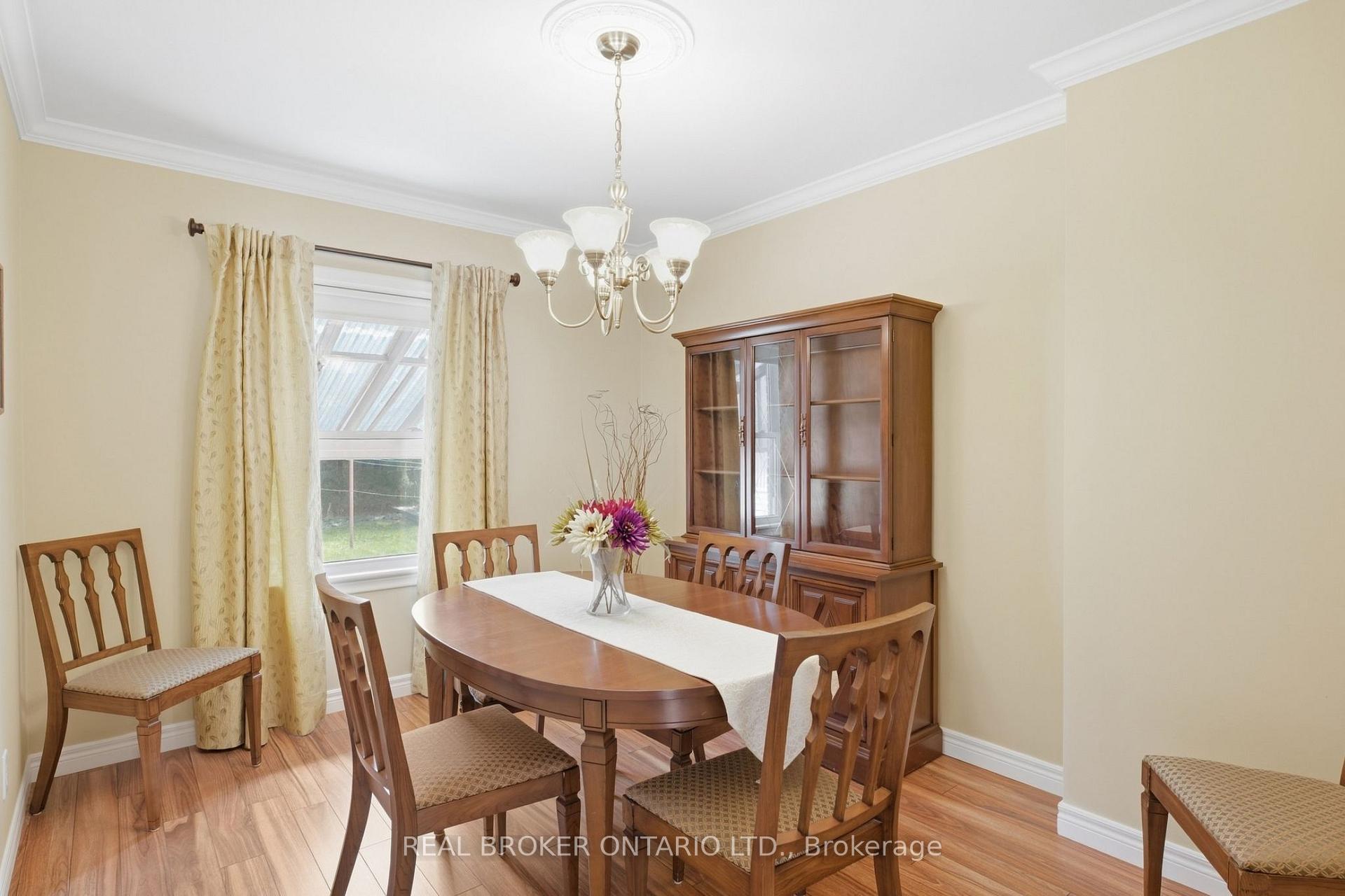 Photo 14 of 235 Blucher Street, Kitchener, Fairfield — HOMEH