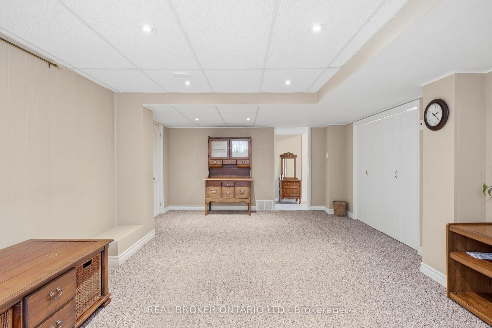Photo 35 of 235 Blucher Street, Kitchener, Fairfield — HOMEH