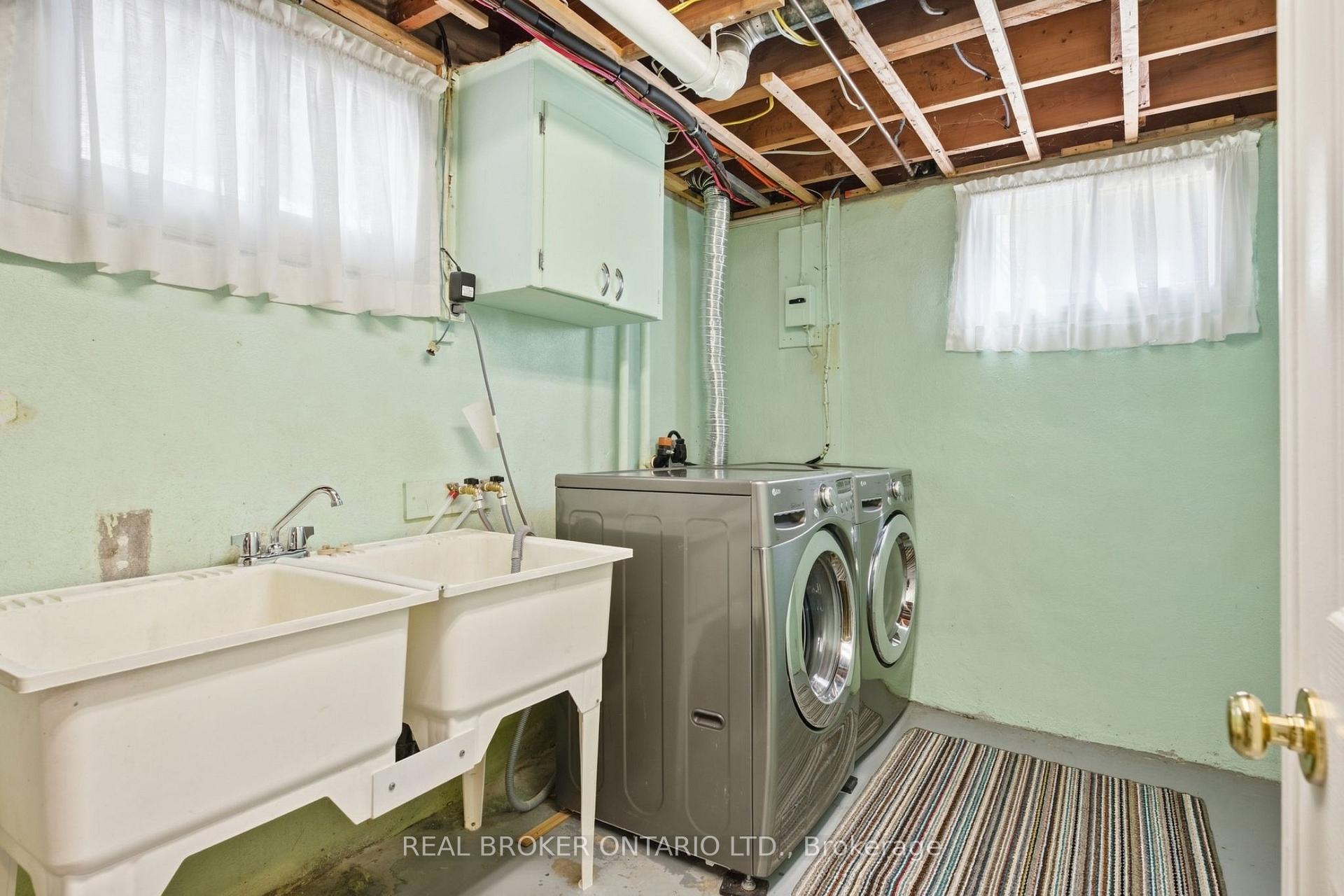 Photo 39 of 235 Blucher Street, Kitchener, Fairfield — HOMEH