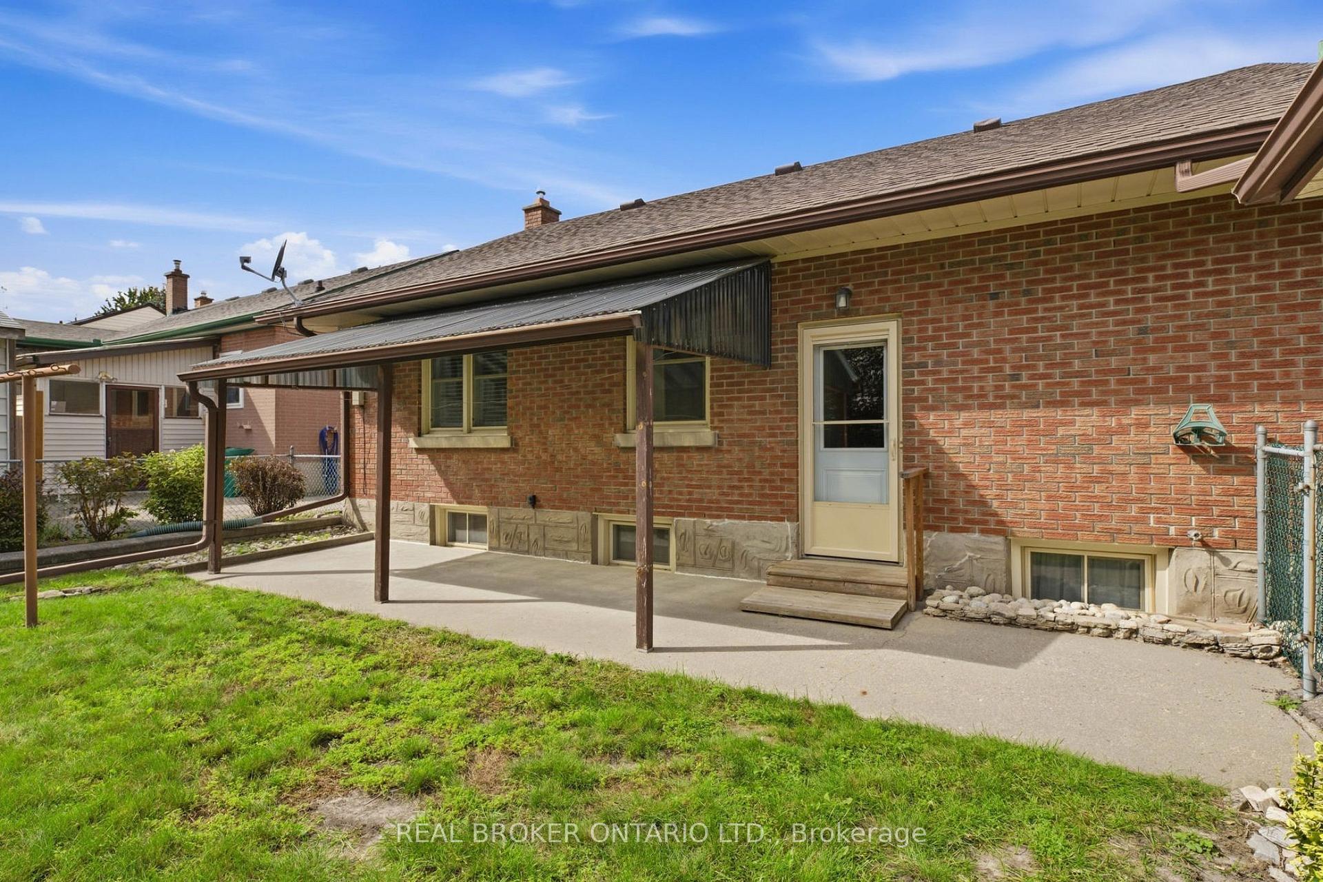 Photo 45 of 235 Blucher Street, Kitchener, Fairfield — HOMEH