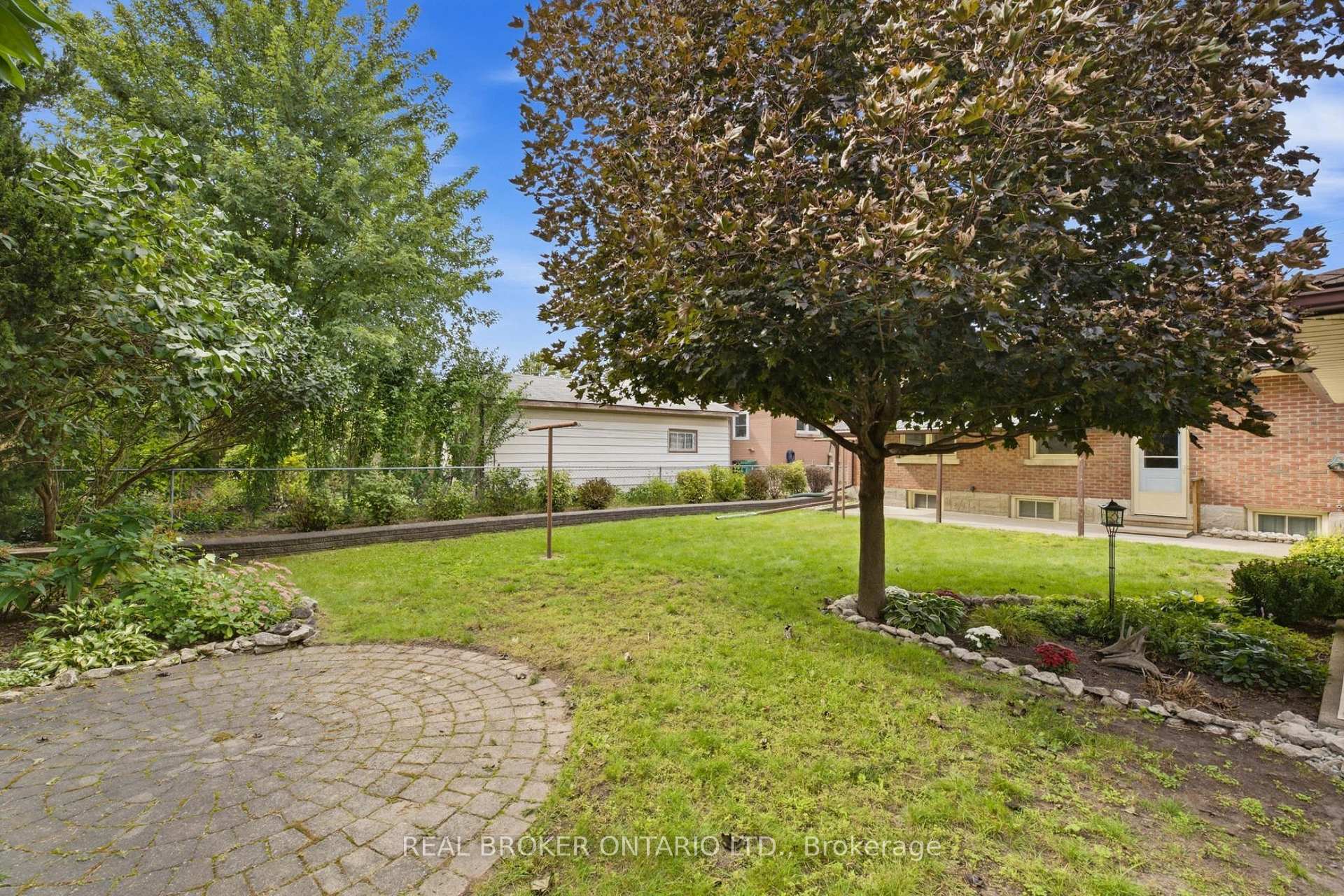 Photo 48 of 235 Blucher Street, Kitchener, Fairfield — HOMEH