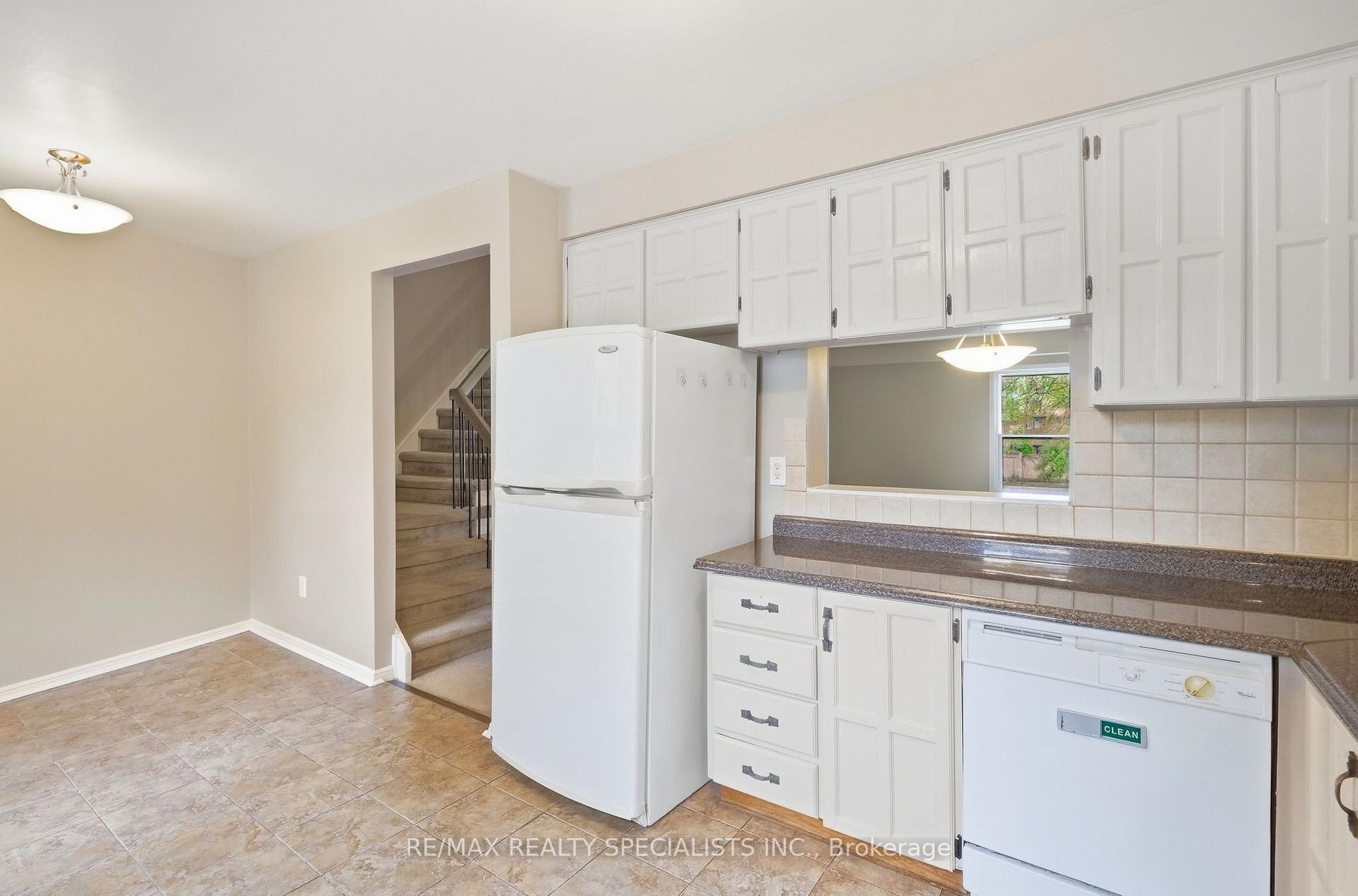 Photo 8 of Unit 117, 333 Meadows Boulevard, Mississauga, Rathwood — HOMEH