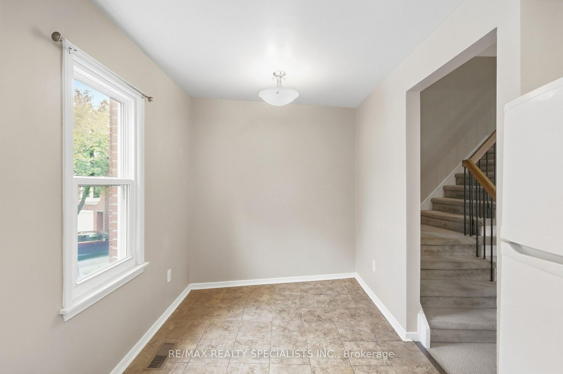 Photo 14 of Unit 117, 333 Meadows Boulevard, Mississauga, Rathwood — HOMEH