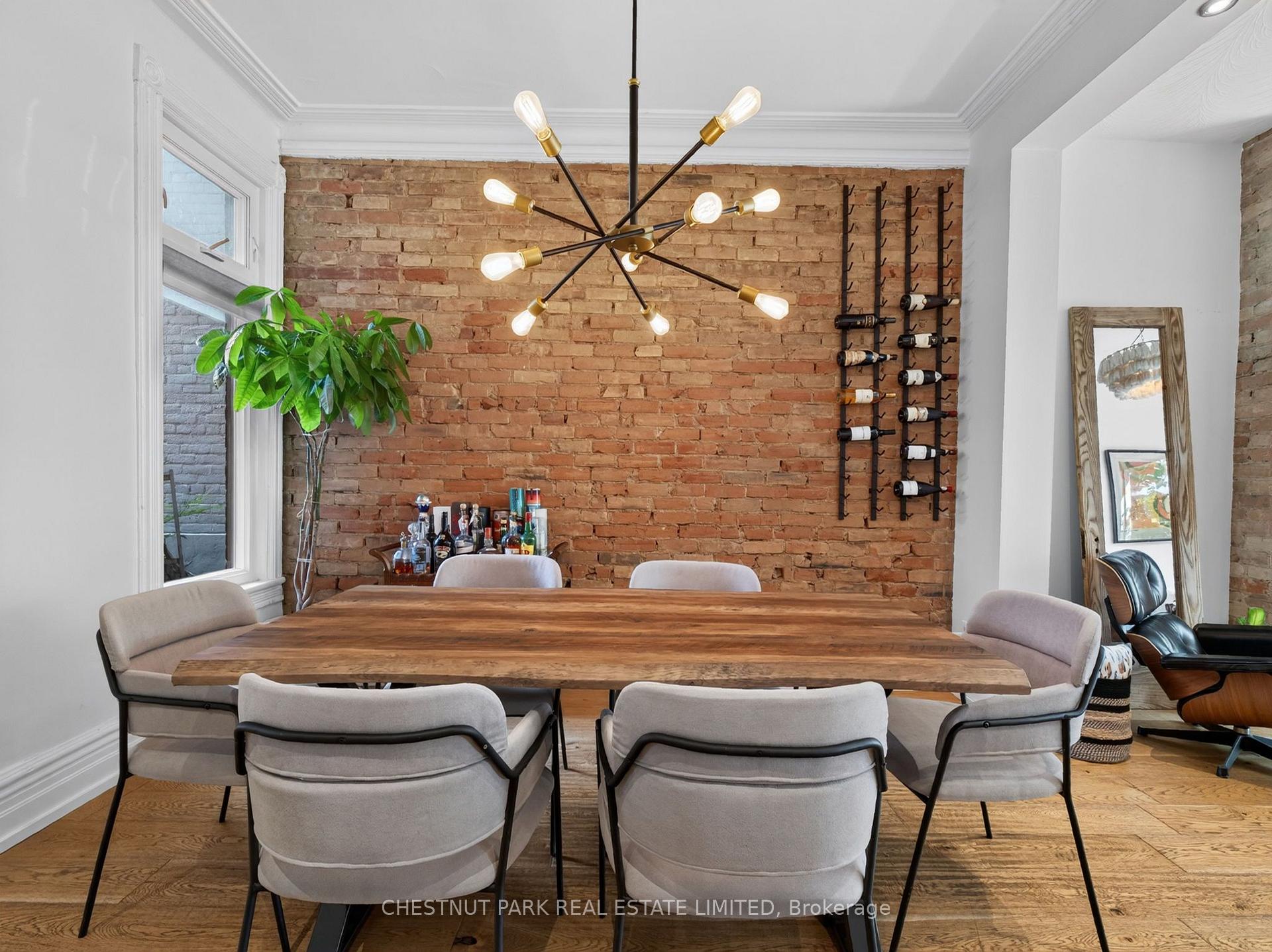 Photo 12 of 28 Robinson Street, Toronto, Trinity-Bellwoods — HOMEH