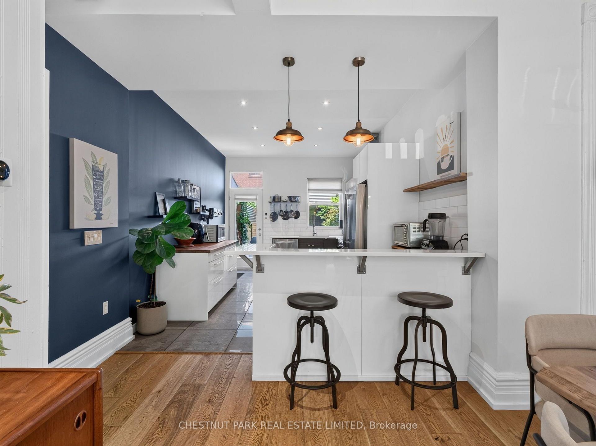Photo 15 of 28 Robinson Street, Toronto, Trinity-Bellwoods — HOMEH