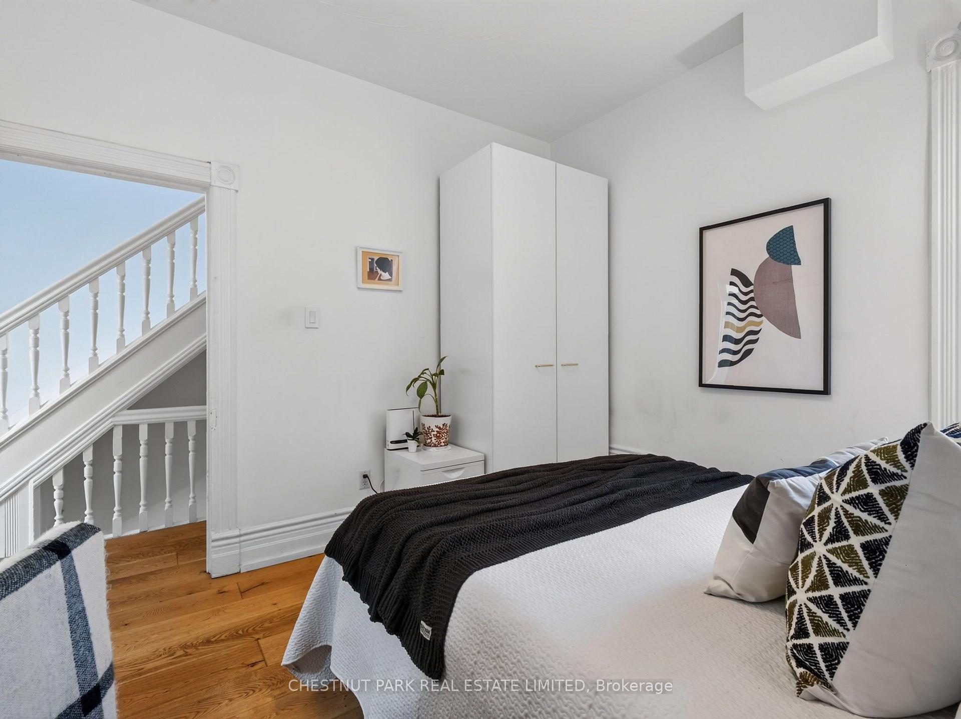 Photo 24 of 28 Robinson Street, Toronto, Trinity-Bellwoods — HOMEH
