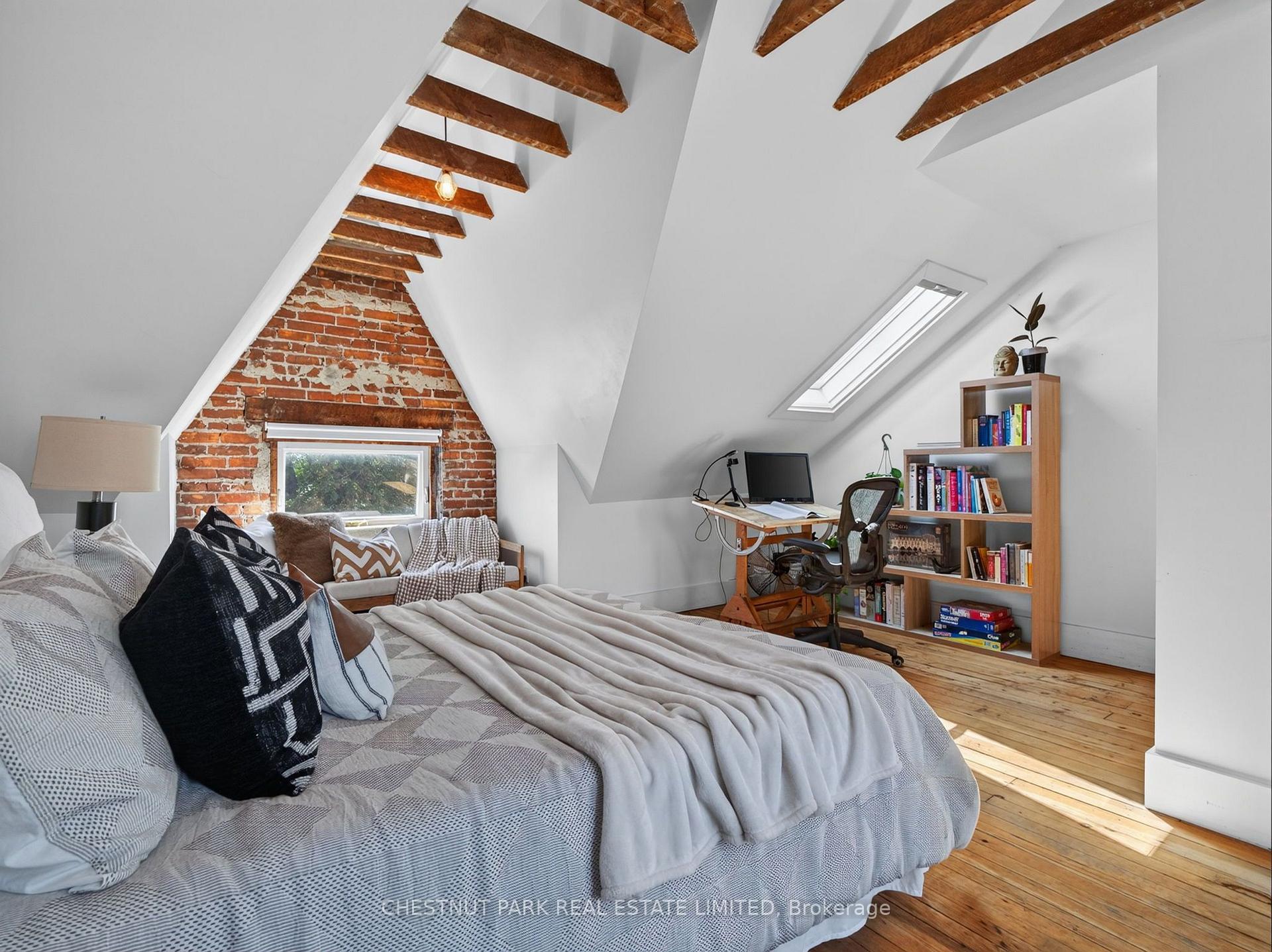 Photo 31 of 28 Robinson Street, Toronto, Trinity-Bellwoods — HOMEH