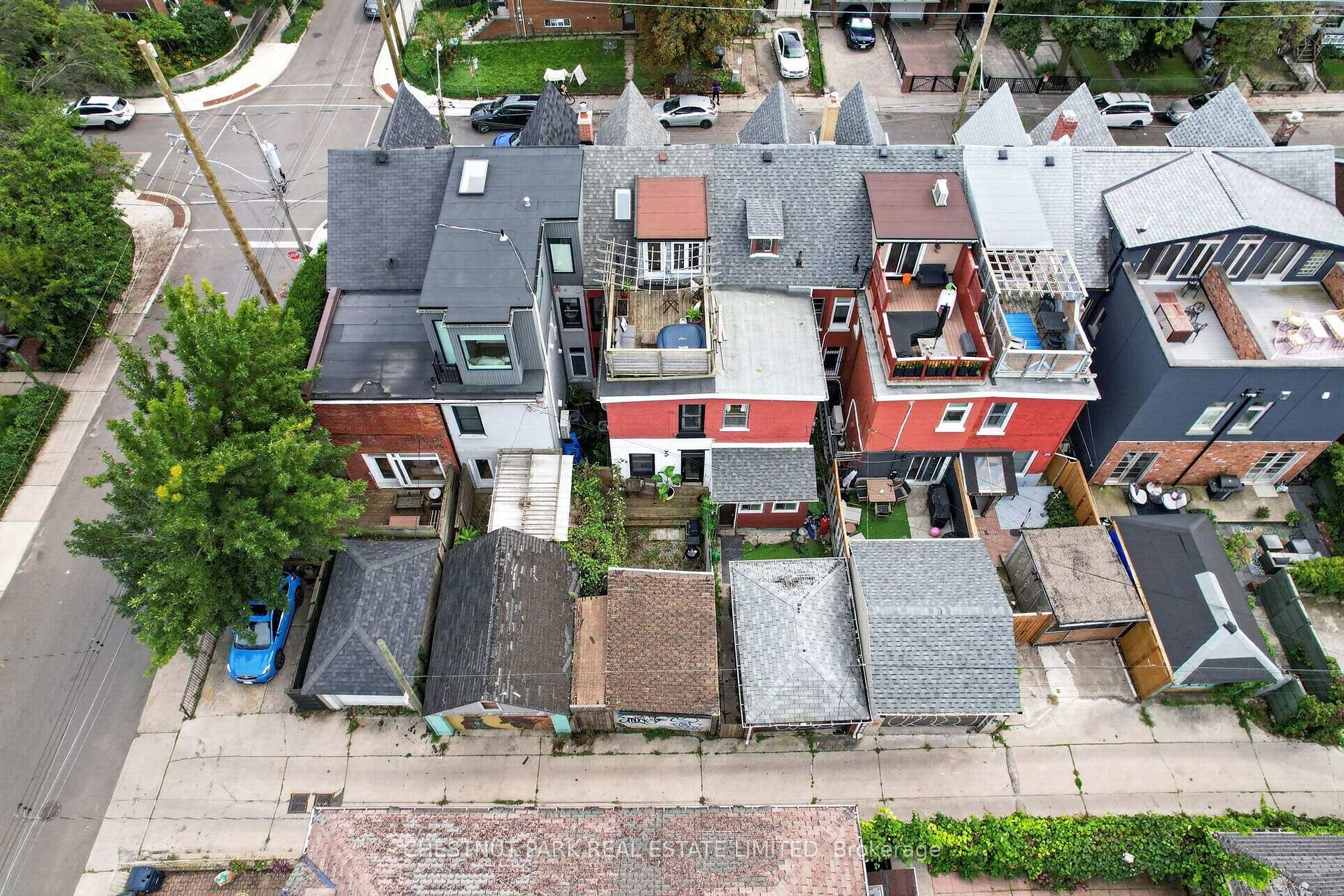 Photo 38 of 28 Robinson Street, Toronto, Trinity-Bellwoods — HOMEH