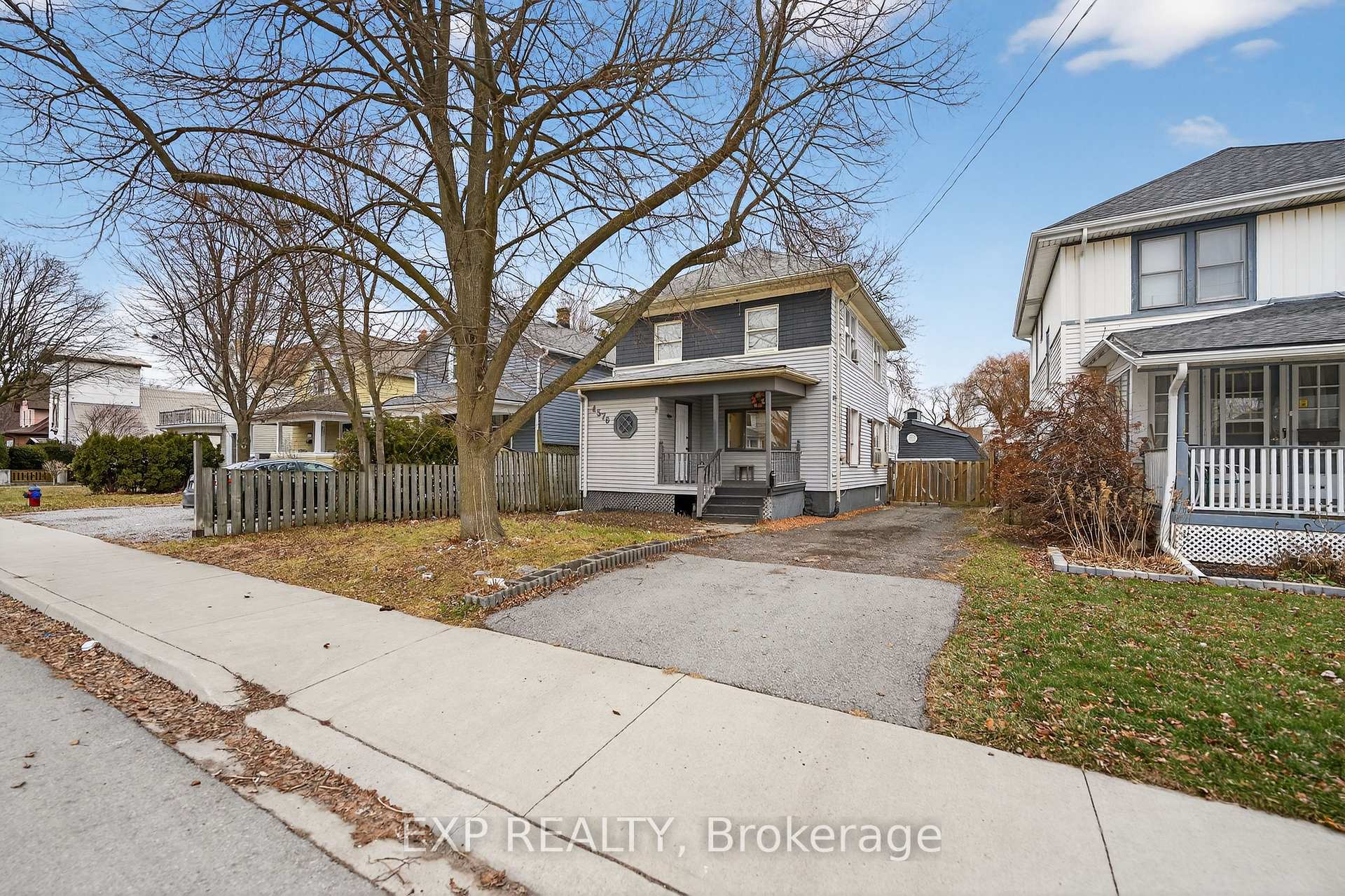 Photo 1 of 4576 Fourth Avenue, Niagara Falls, Cherrywood — HOMEH