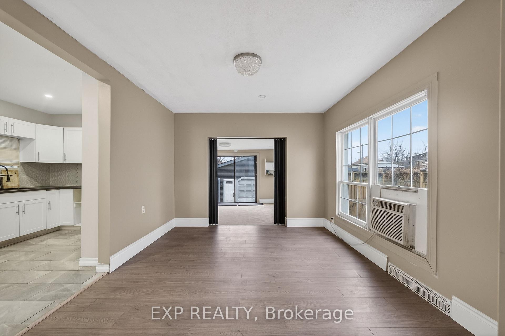 Photo 8 of 4576 Fourth Avenue, Niagara Falls, Cherrywood — HOMEH
