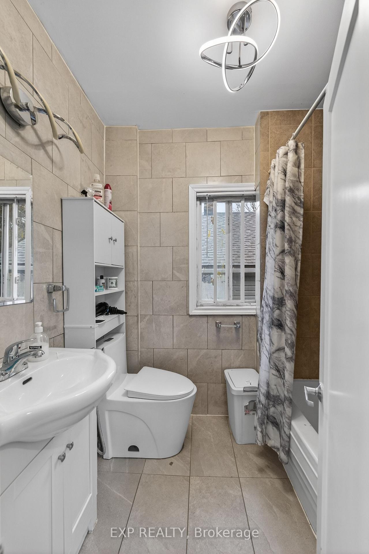 Photo 18 of 4576 Fourth Avenue, Niagara Falls, Cherrywood — HOMEH