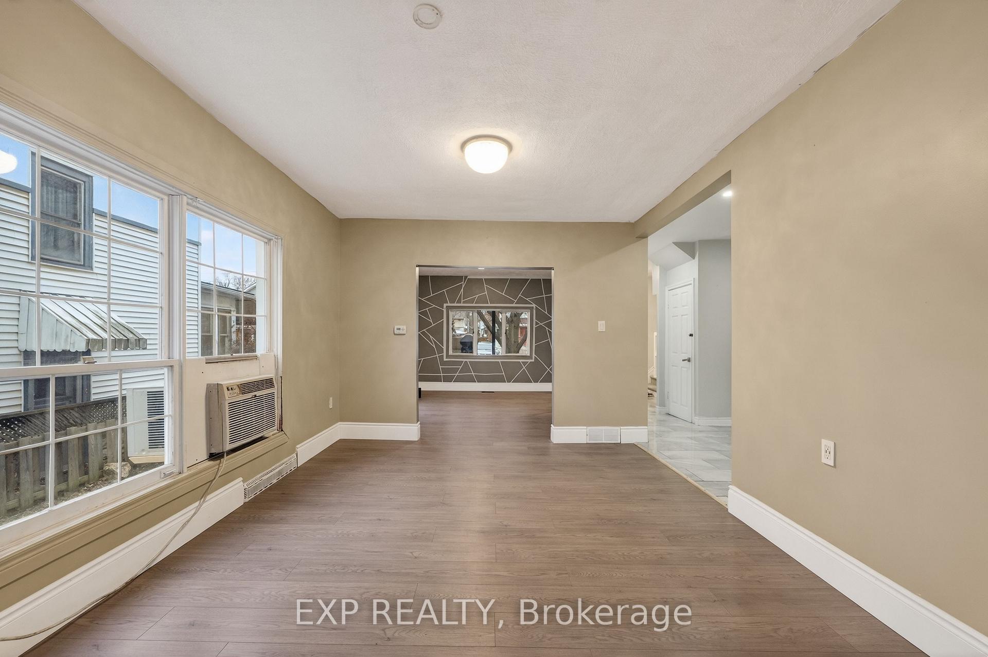 Photo 23 of 4576 Fourth Avenue, Niagara Falls, Cherrywood — HOMEH