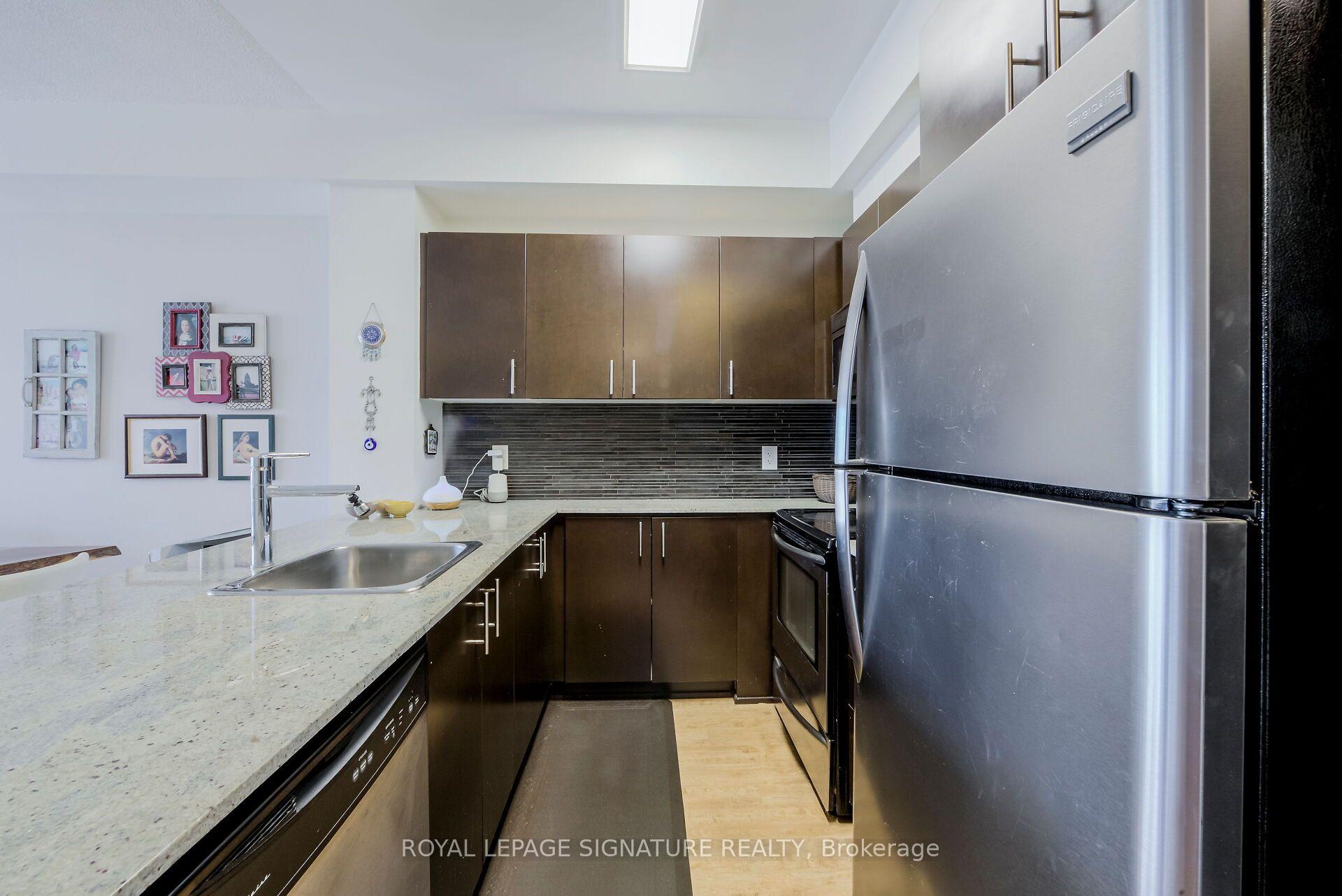 Photo 4 of Unit 1007, 25 Cole Street, Toronto, Regent Park — HOMEH