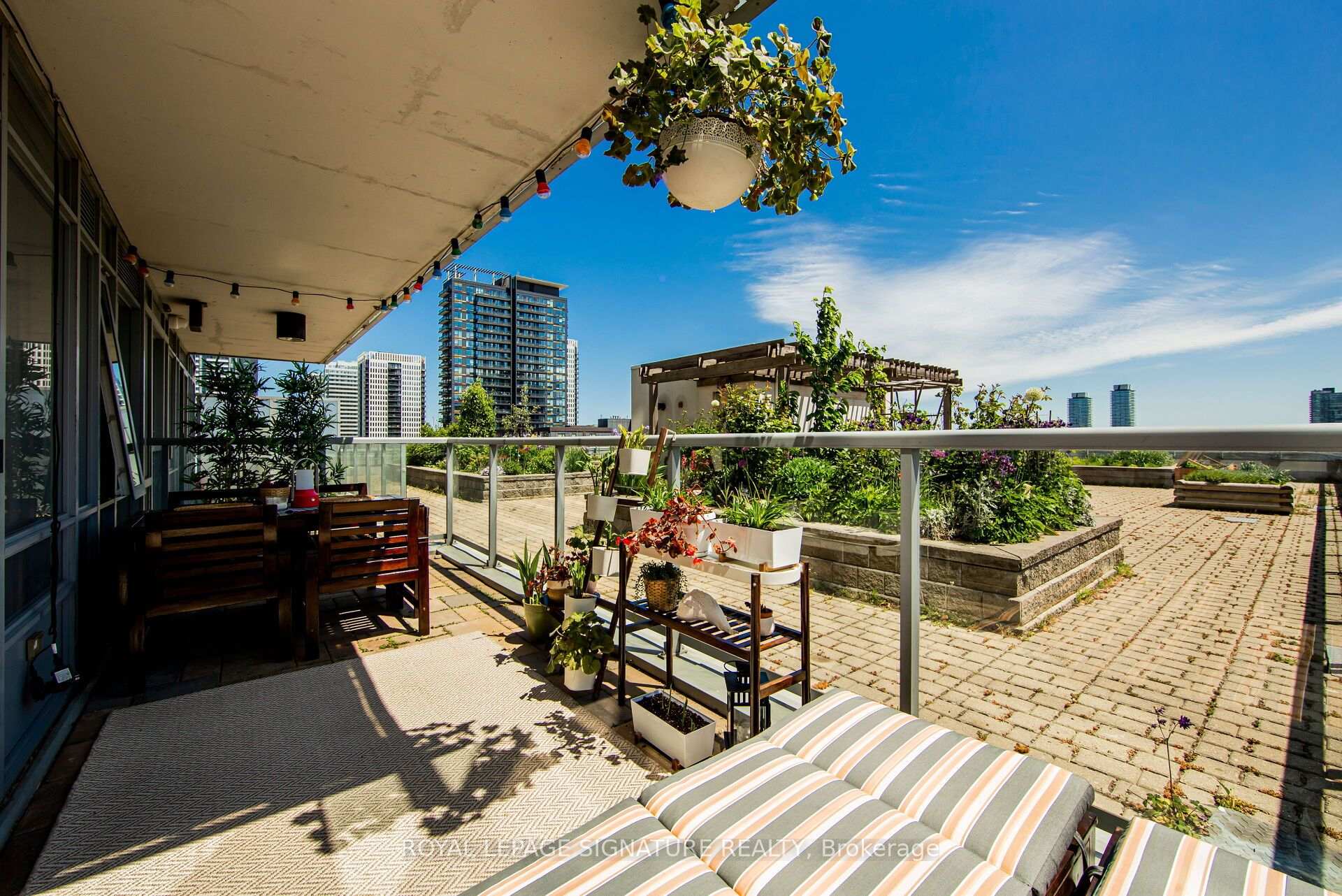 Photo 24 of Unit 1007, 25 Cole Street, Toronto, Regent Park — HOMEH