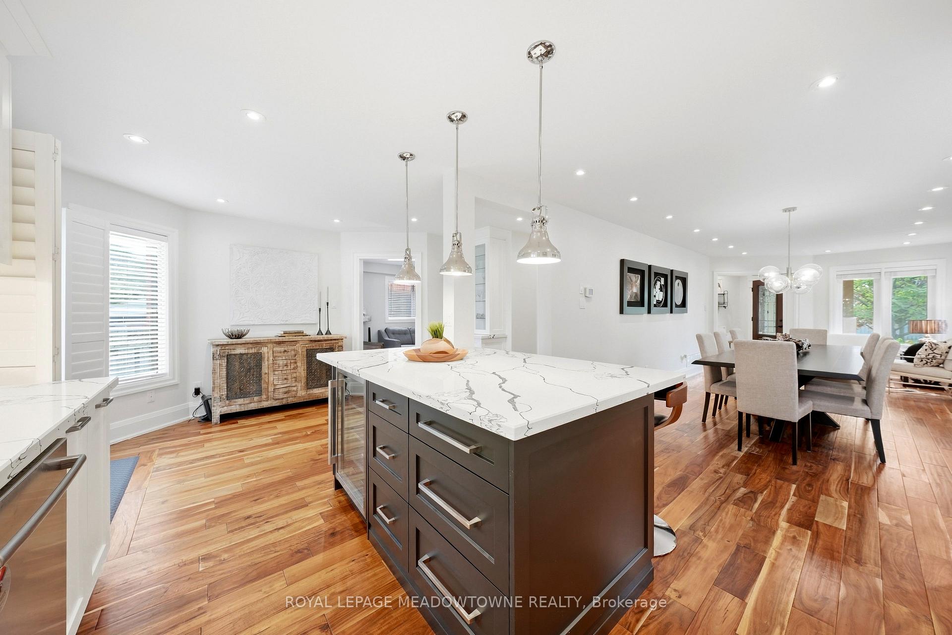 Photo 17 of 46 Chester Crescent, Halton Hills, Georgetown — HOMEH