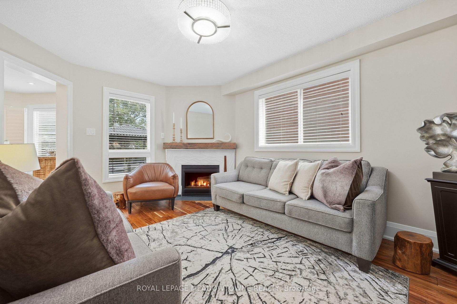 Photo 20 of 46 Chester Crescent, Halton Hills, Georgetown — HOMEH