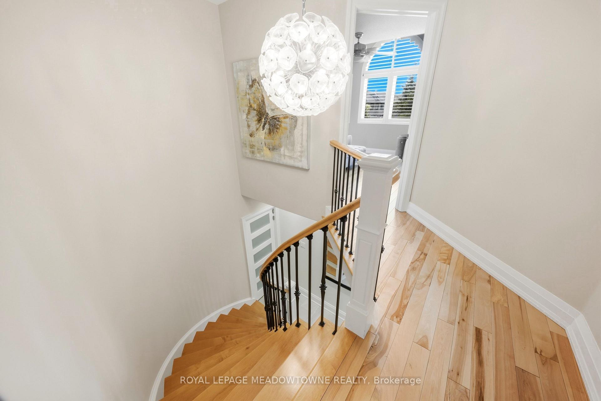 Photo 35 of 46 Chester Crescent, Halton Hills, Georgetown — HOMEH