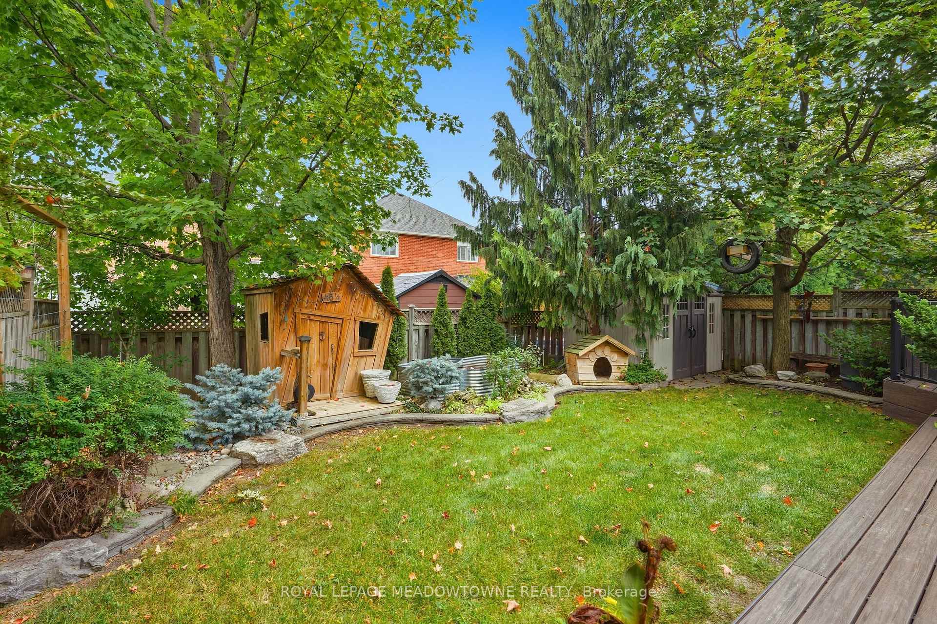 Photo 51 of 46 Chester Crescent, Halton Hills, Georgetown — HOMEH
