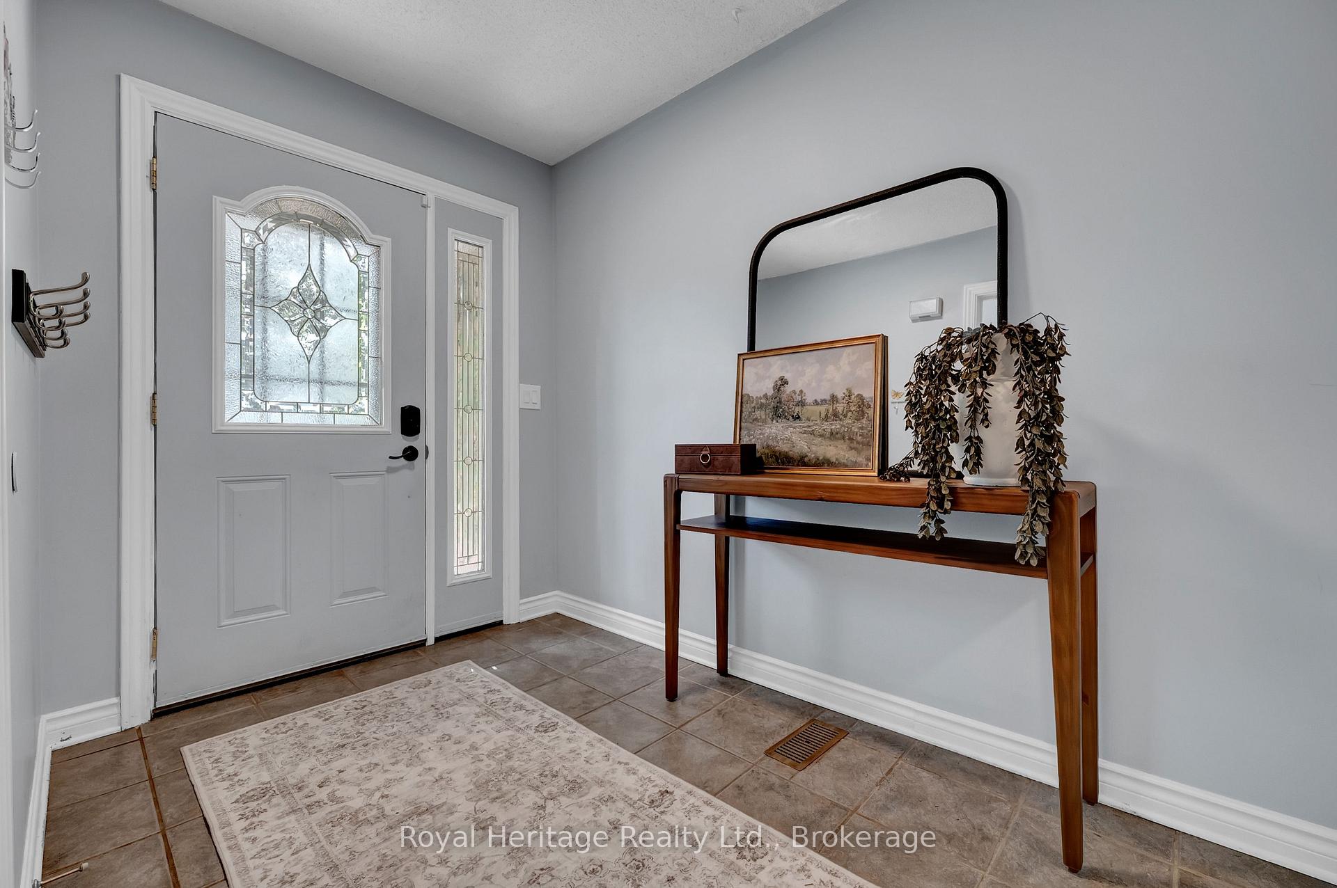 Photo 4 of 88 Hart Boulevard, Clarington, Newcastle — HOMEH