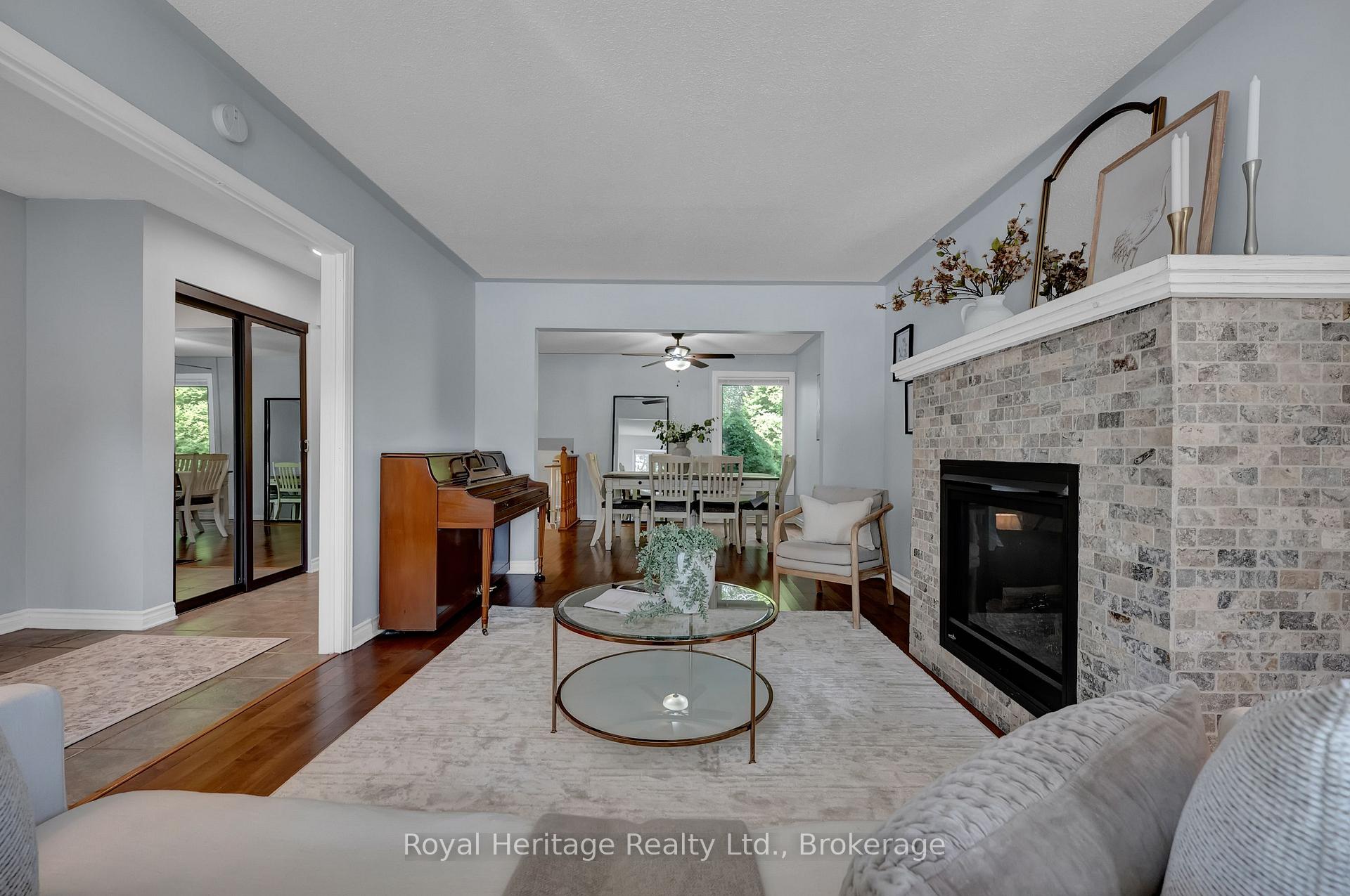 Photo 8 of 88 Hart Boulevard, Clarington, Newcastle — HOMEH