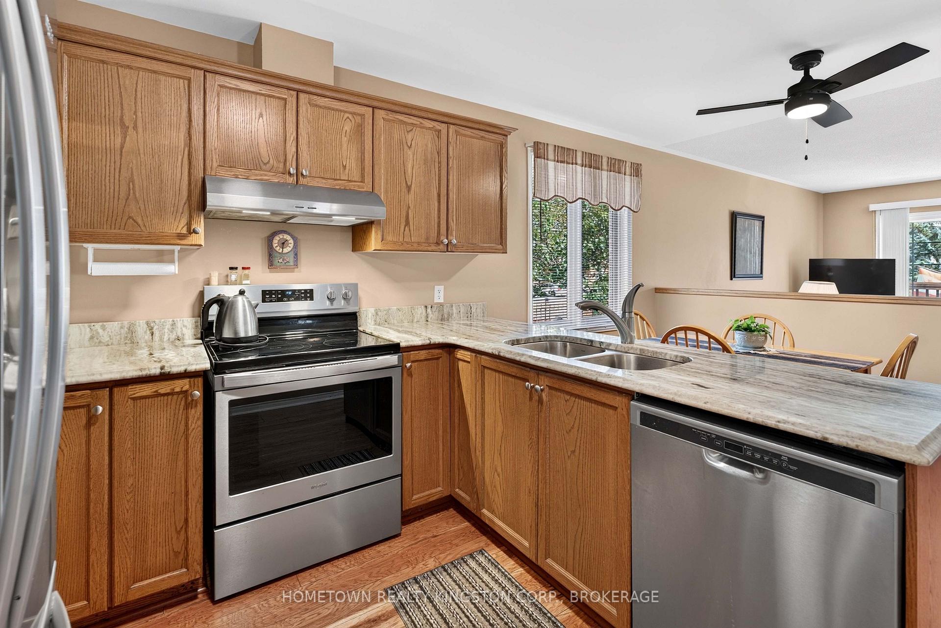 Photo 8 of 540 Sackville Crescent, Kingston, City SouthWest — HOMEH