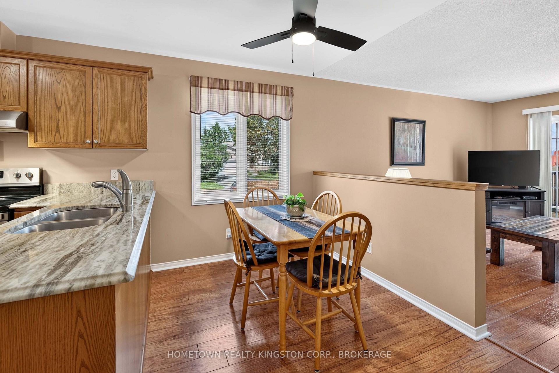 Photo 9 of 540 Sackville Crescent, Kingston, City SouthWest — HOMEH
