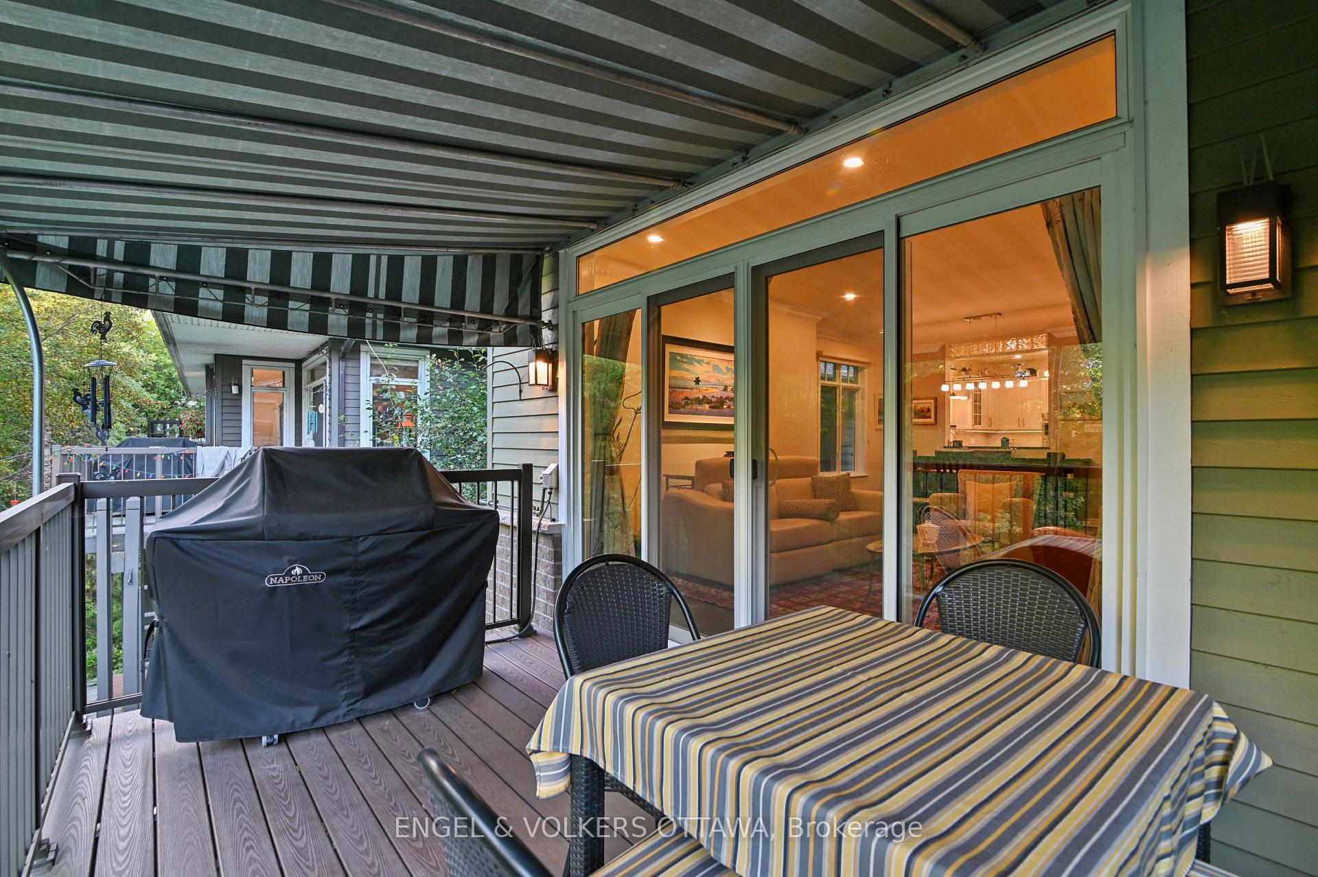 Photo 20 of 11 Creek's End Lane, Ottawa, Bayshore — HOMEH