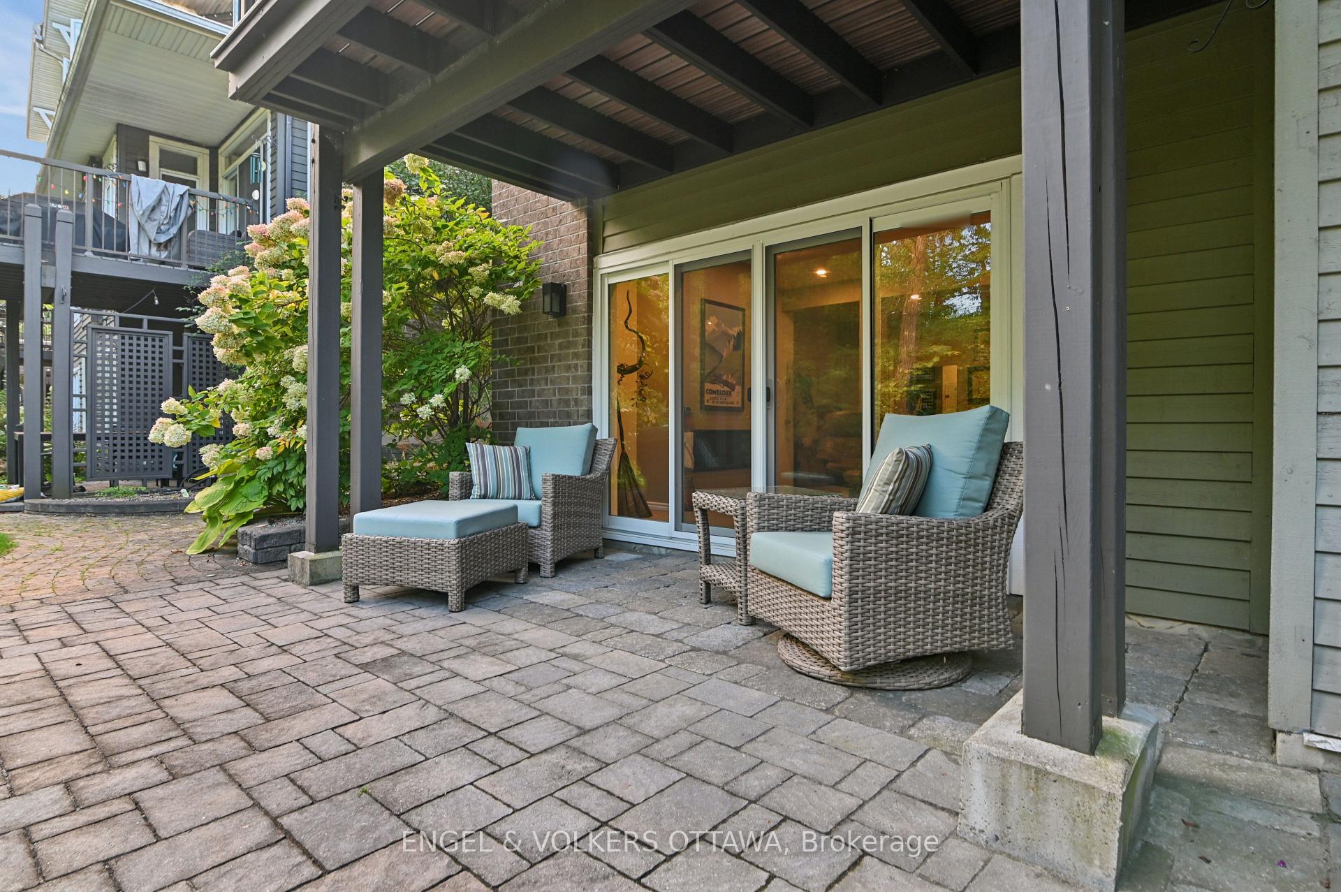 Photo 45 of 11 Creek's End Lane, Ottawa, Bayshore — HOMEH