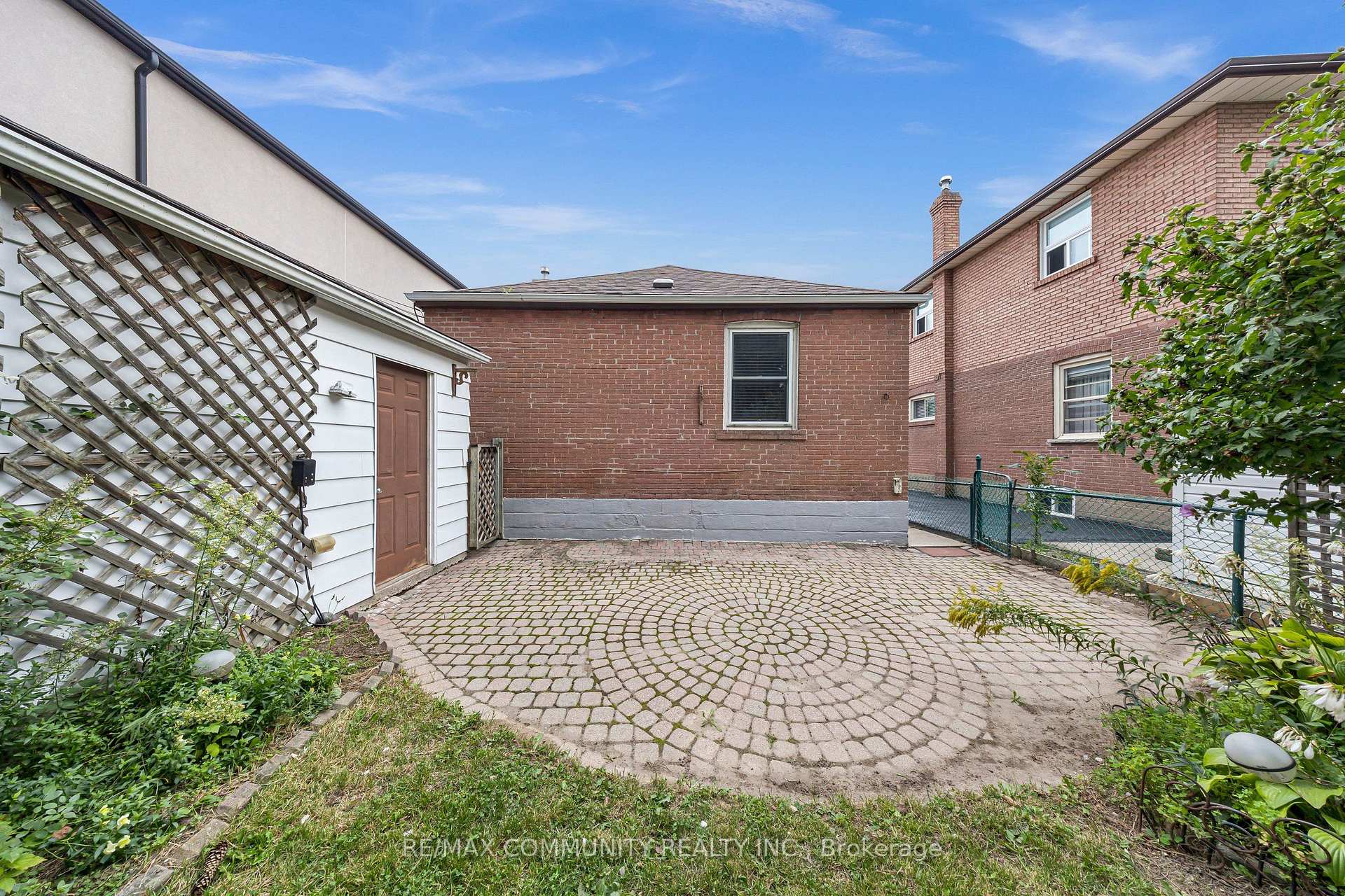 Photo 5 of 50 Joanith Drive, Toronto, O'Connor-Parkview — HOMEH