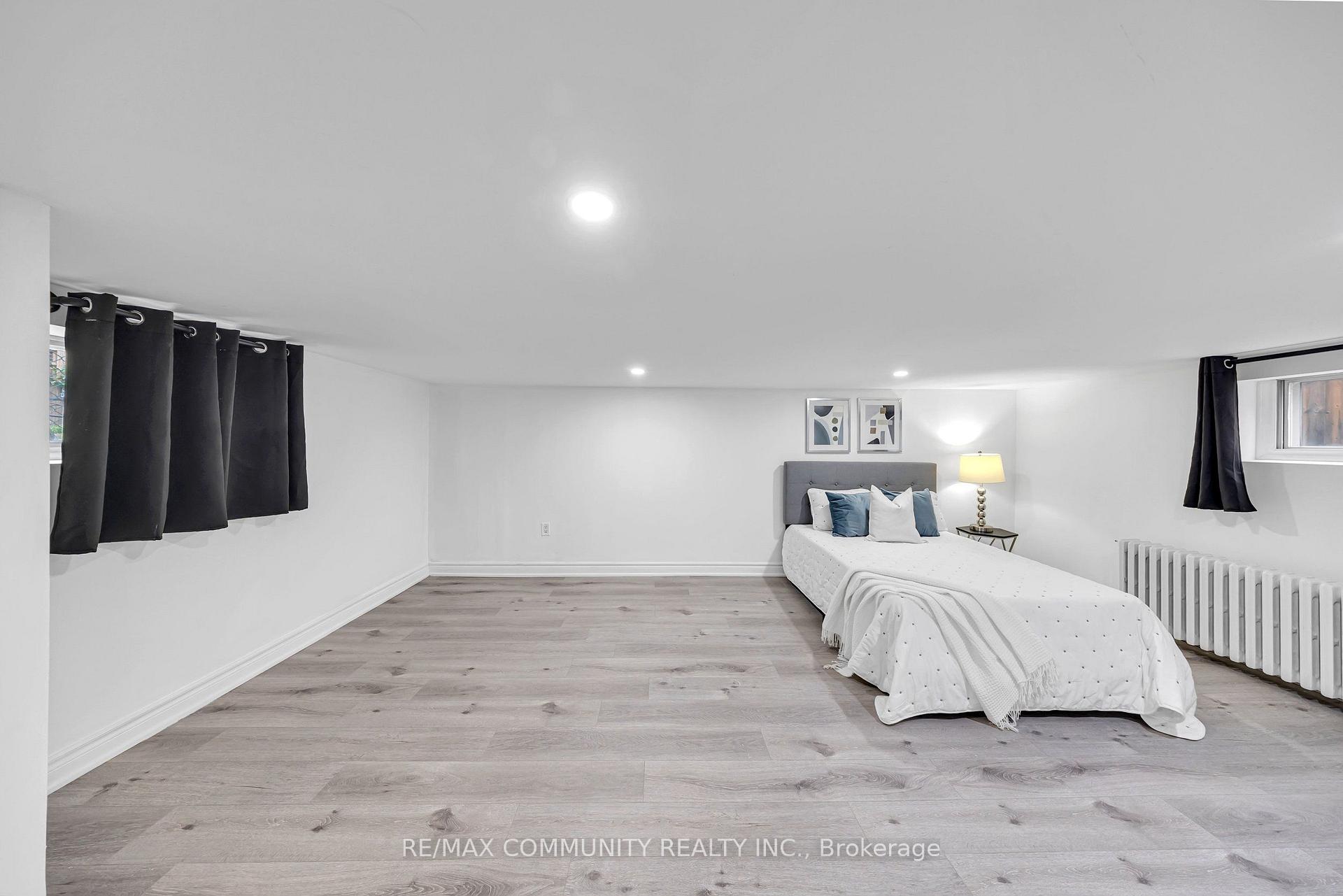 Photo 43 of 50 Joanith Drive, Toronto, O'Connor-Parkview — HOMEH
