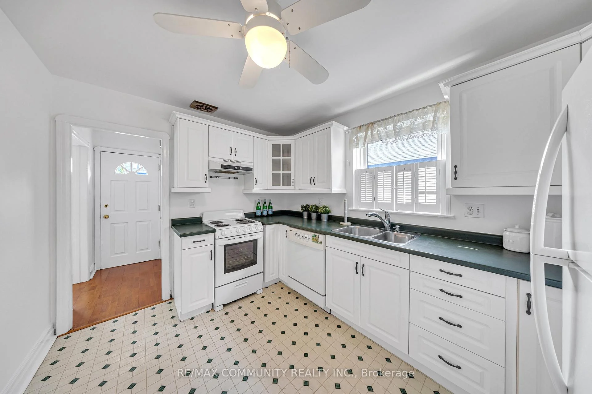 Photo 32 of 50 Joanith Drive, Toronto, O'Connor-Parkview — HOMEH