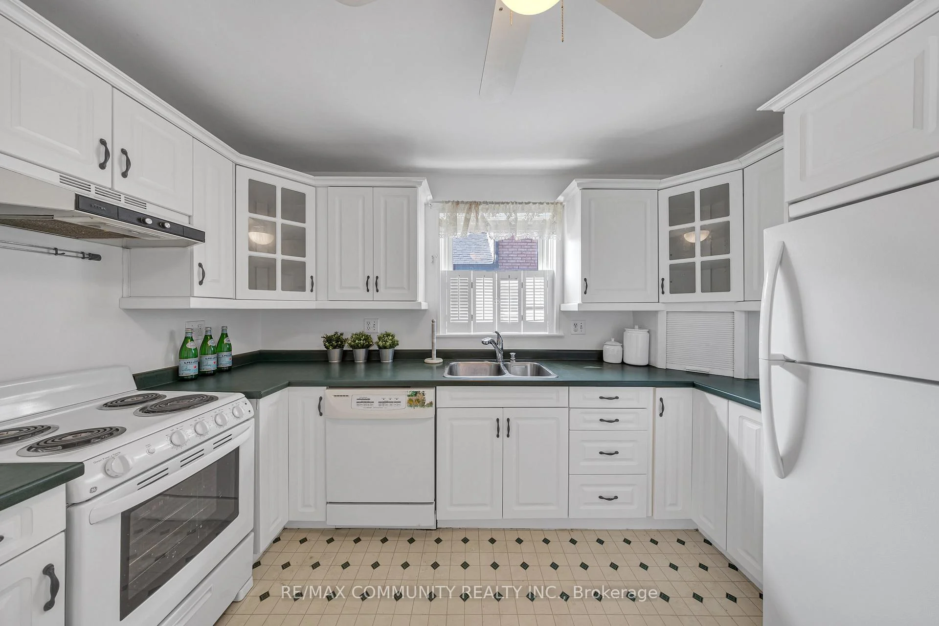 Photo 34 of 50 Joanith Drive, Toronto, O'Connor-Parkview — HOMEH