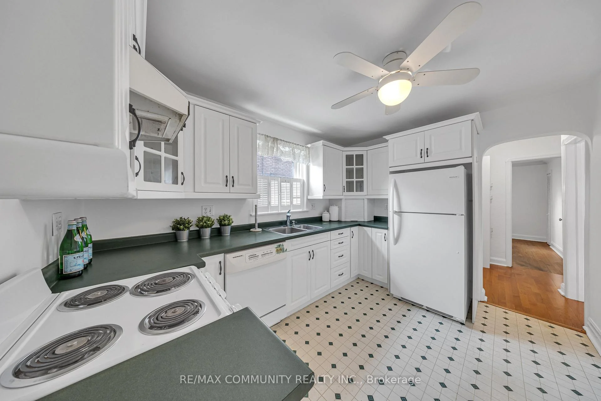 Photo 36 of 50 Joanith Drive, Toronto, O'Connor-Parkview — HOMEH