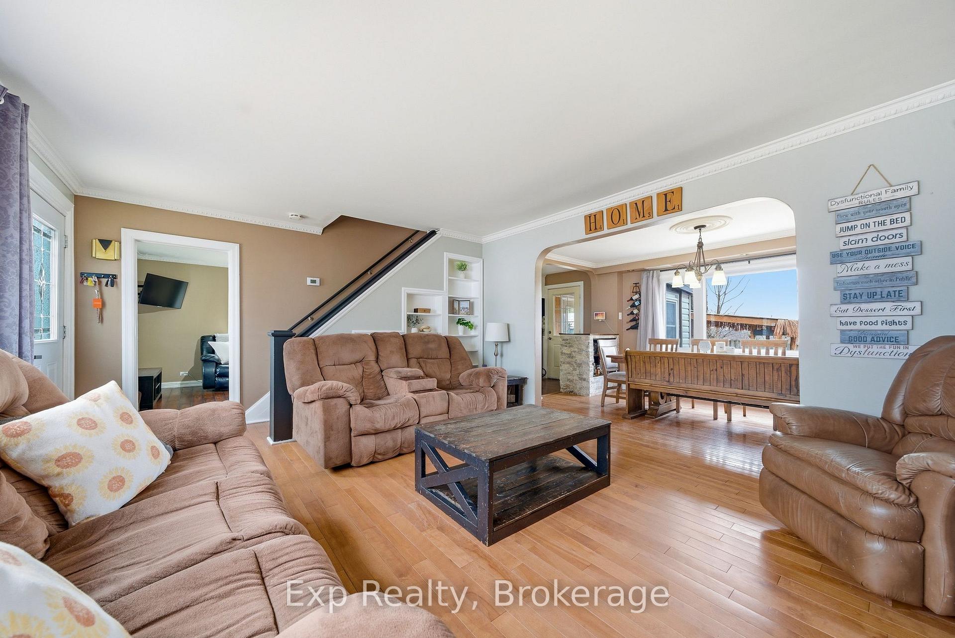 Photo 7 of 10 Valleyview Crescent, Belleville, Belleville Ward — HOMEH