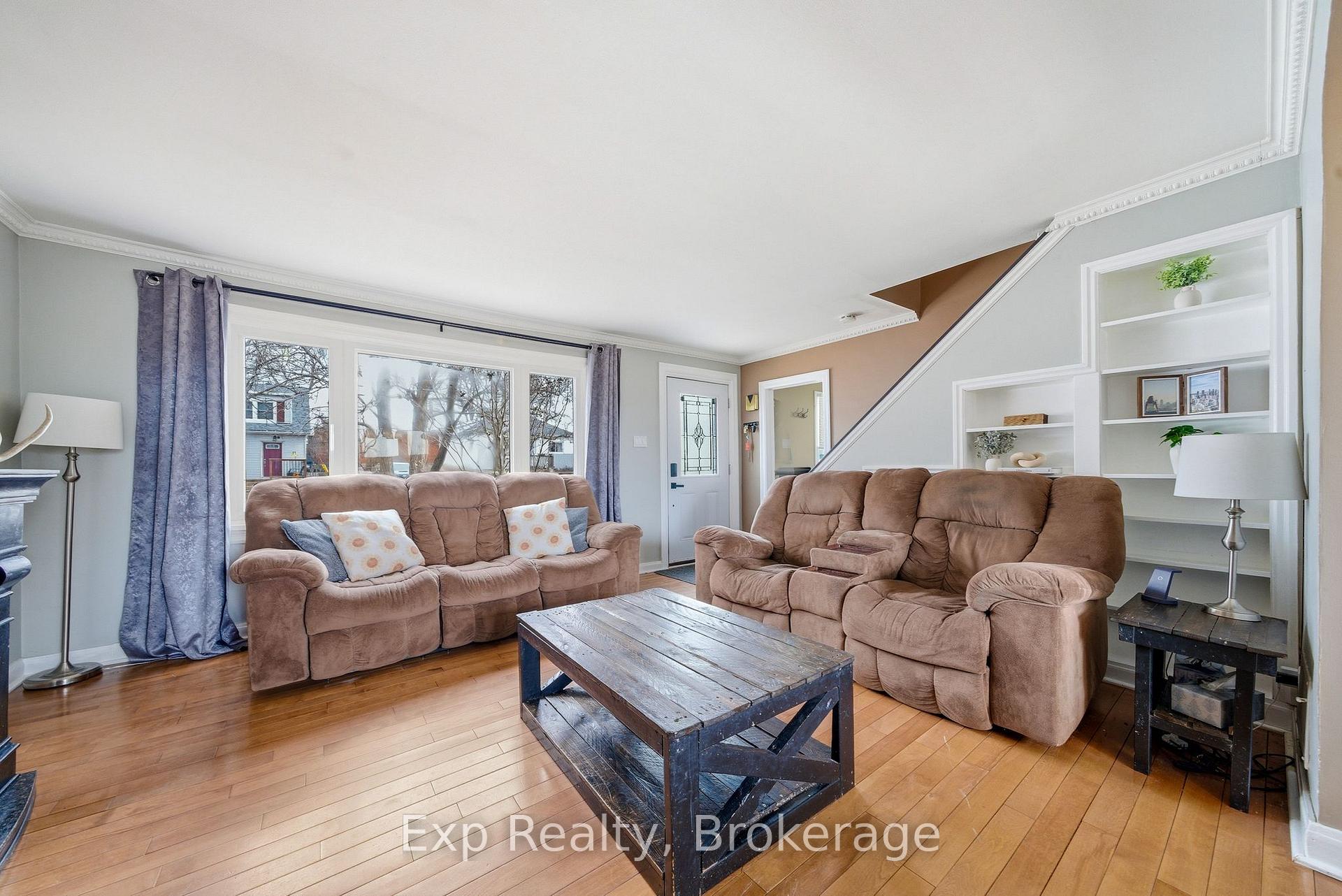 Photo 8 of 10 Valleyview Crescent, Belleville, Belleville Ward — HOMEH