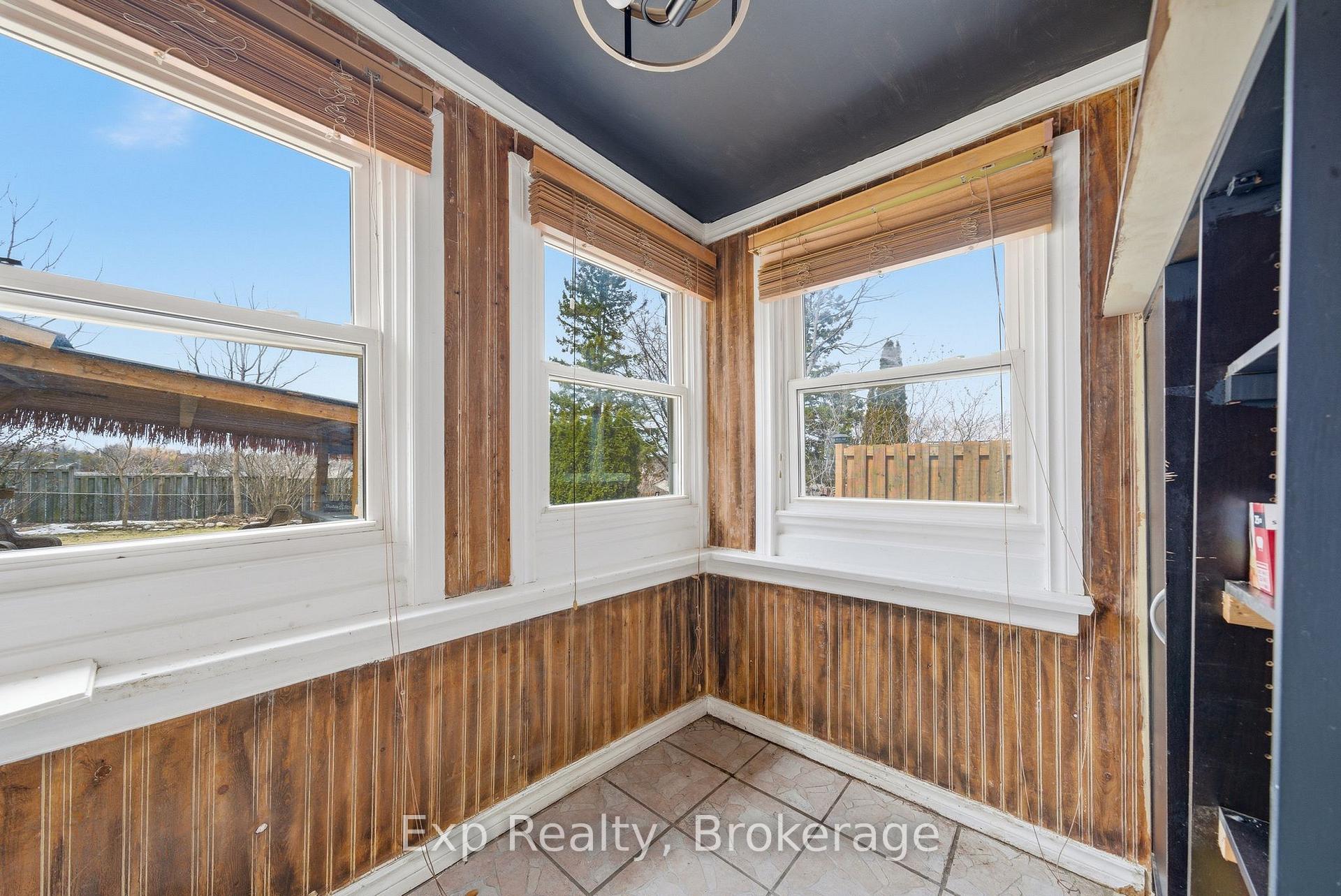 Photo 19 of 10 Valleyview Crescent, Belleville, Belleville Ward — HOMEH