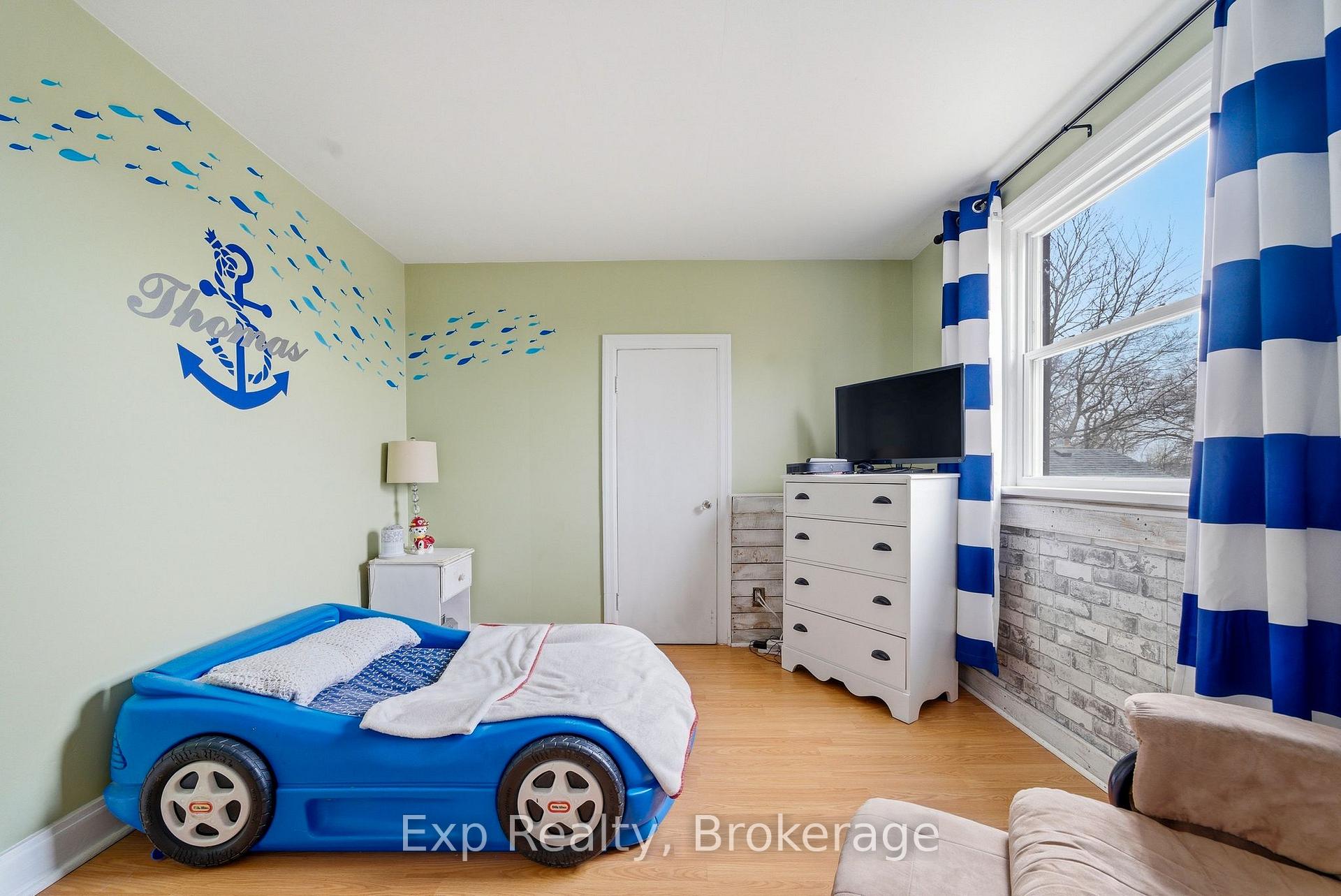 Photo 29 of 10 Valleyview Crescent, Belleville, Belleville Ward — HOMEH
